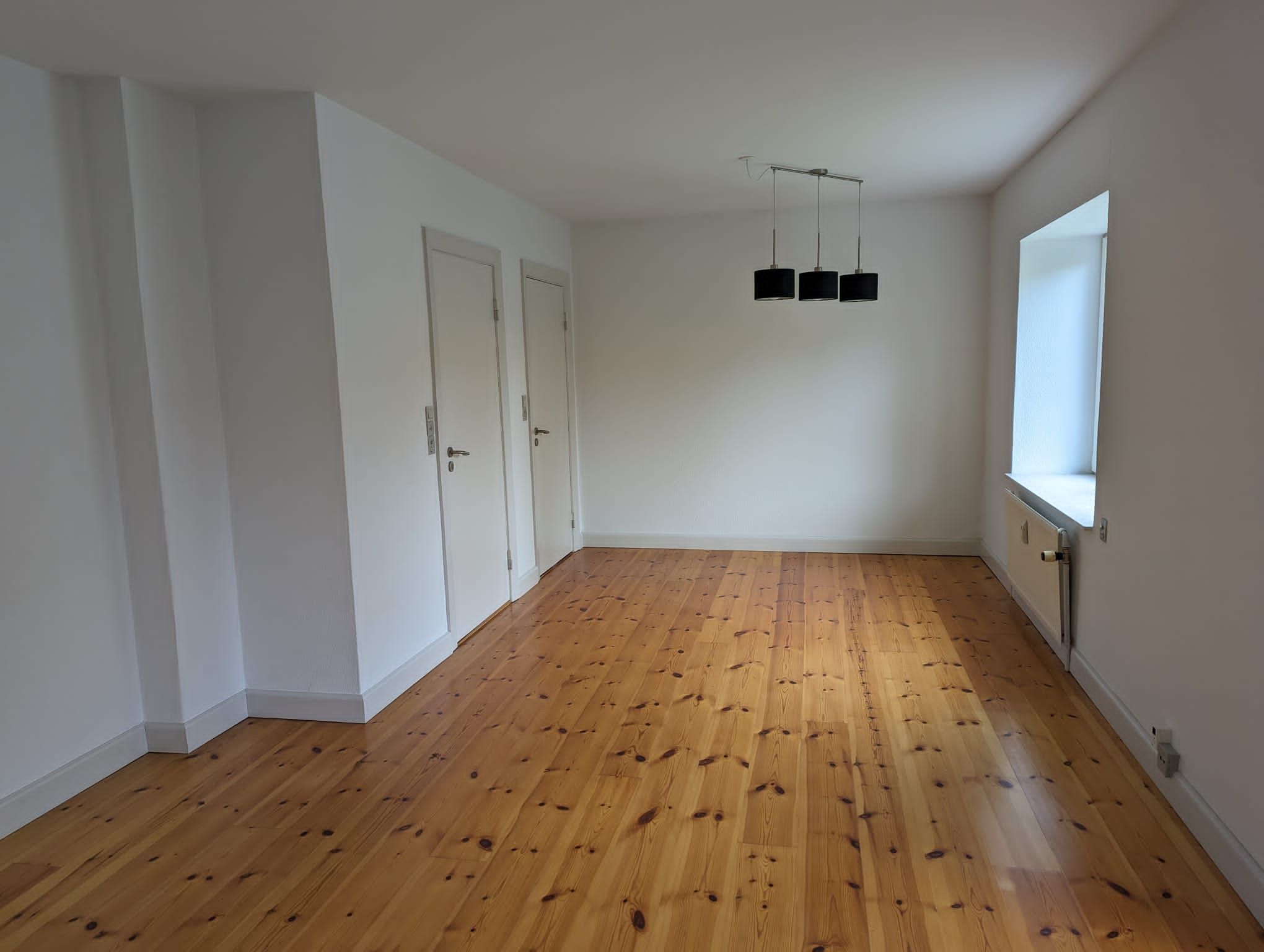 Stor 2 værelses stuelejlighed med 2 terrasser og egen have nær Sorø St.