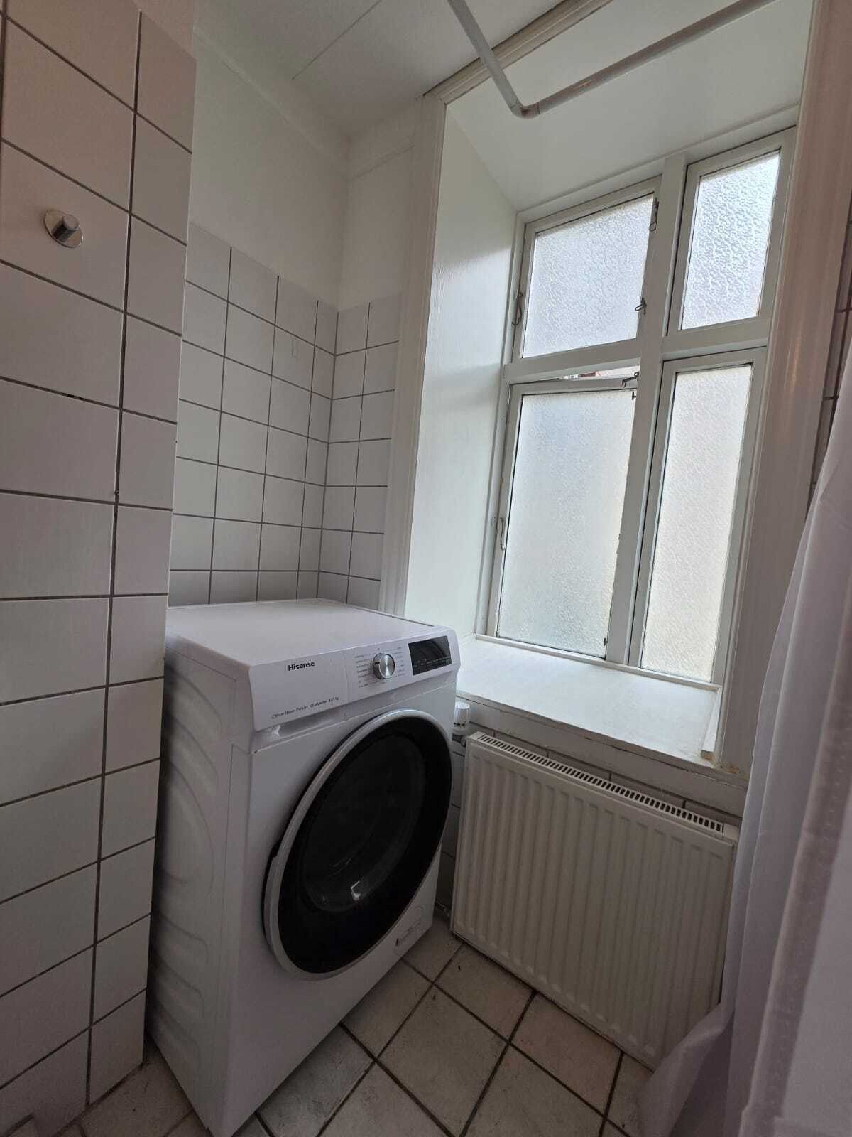 Spacious 16 m² furnished room for one person or a couple – Vølundsgade, Nørrebro