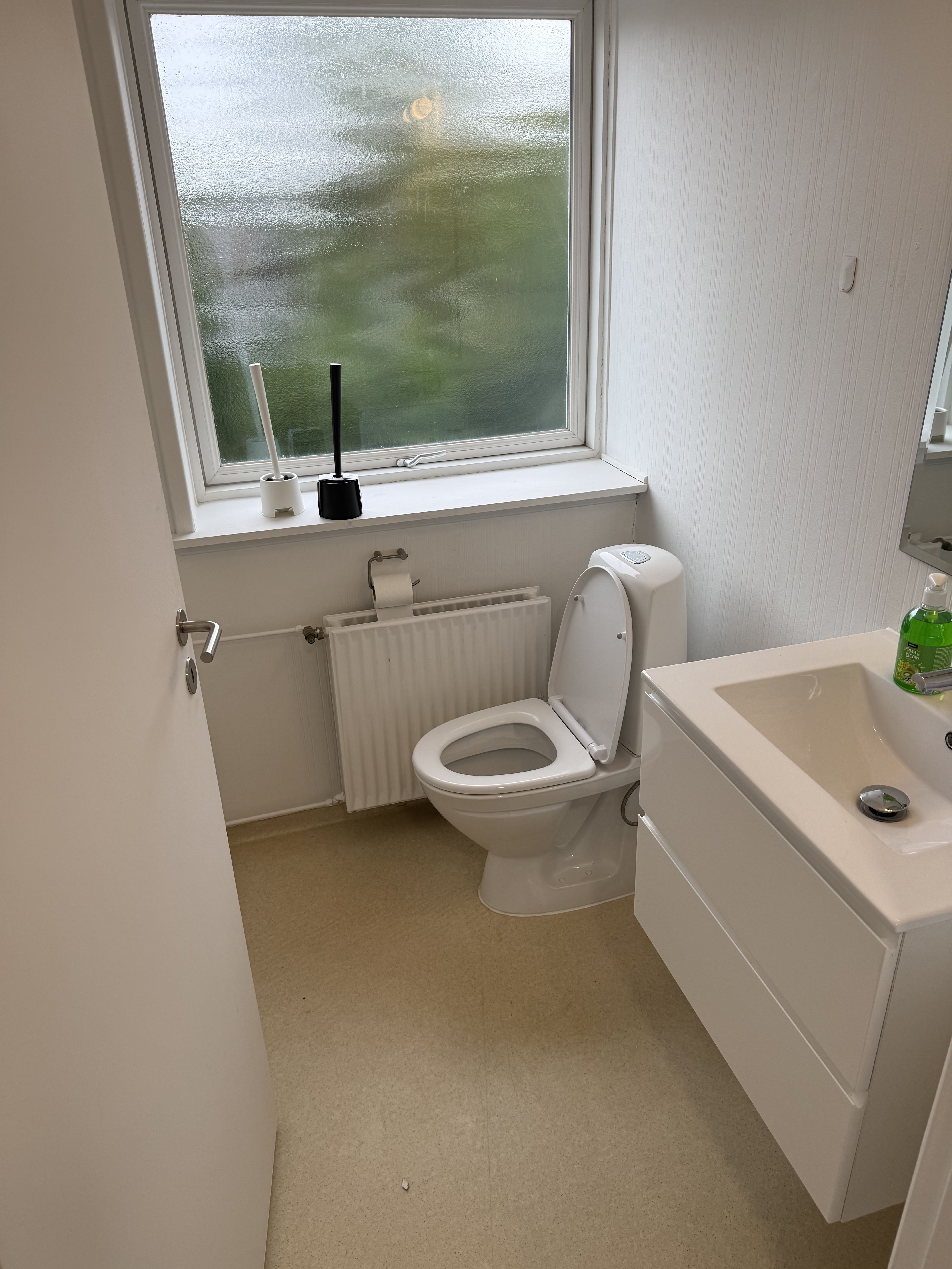 Furnished Complet B2B Turn-Key apartment 