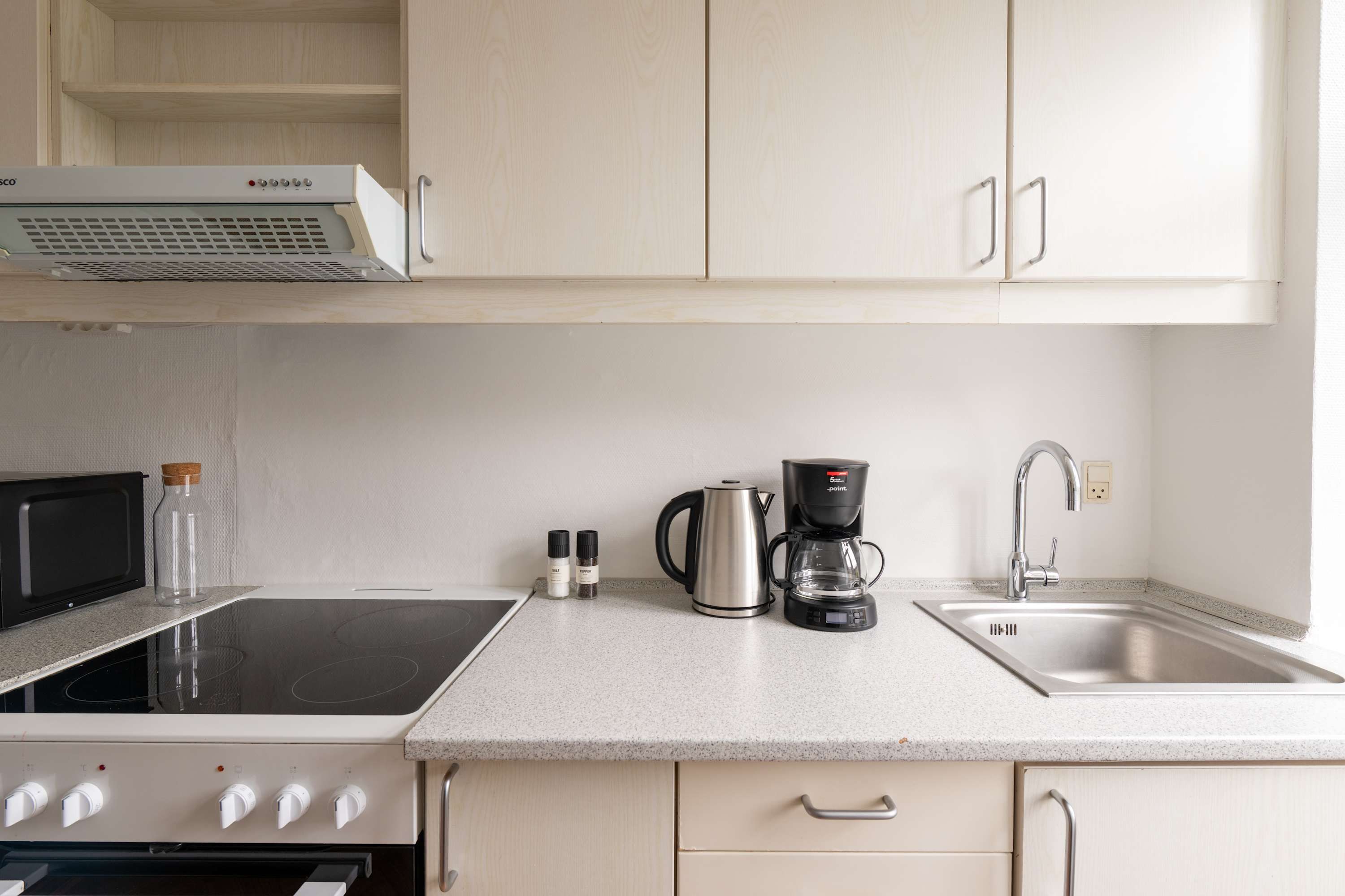 Comfortable 58 m² two-bedroom apartment in lively Amager, close to the Metro – all utilities included