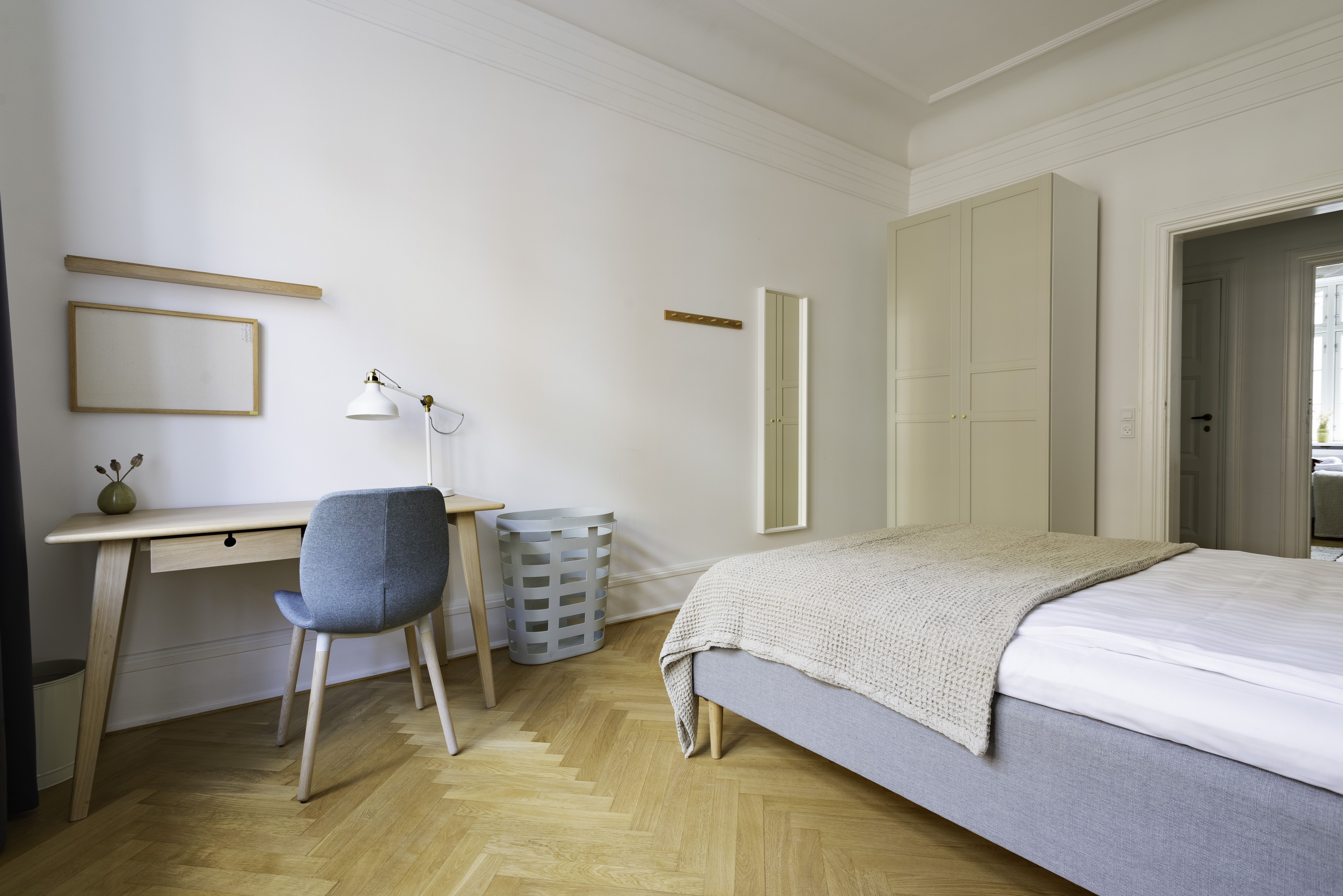 Furnished co-living apartment for working professionals