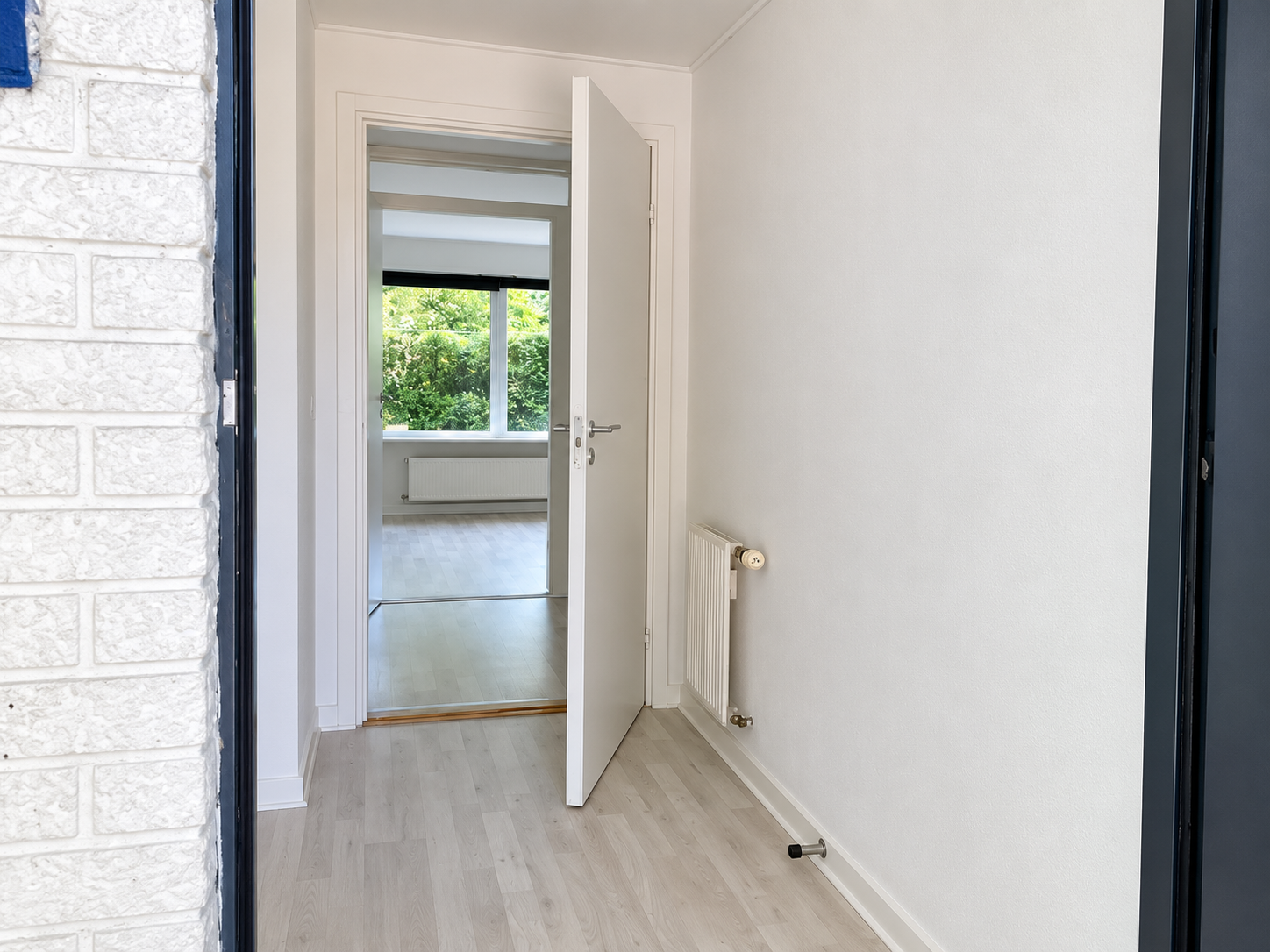 Renoveret rækkehus med egen have