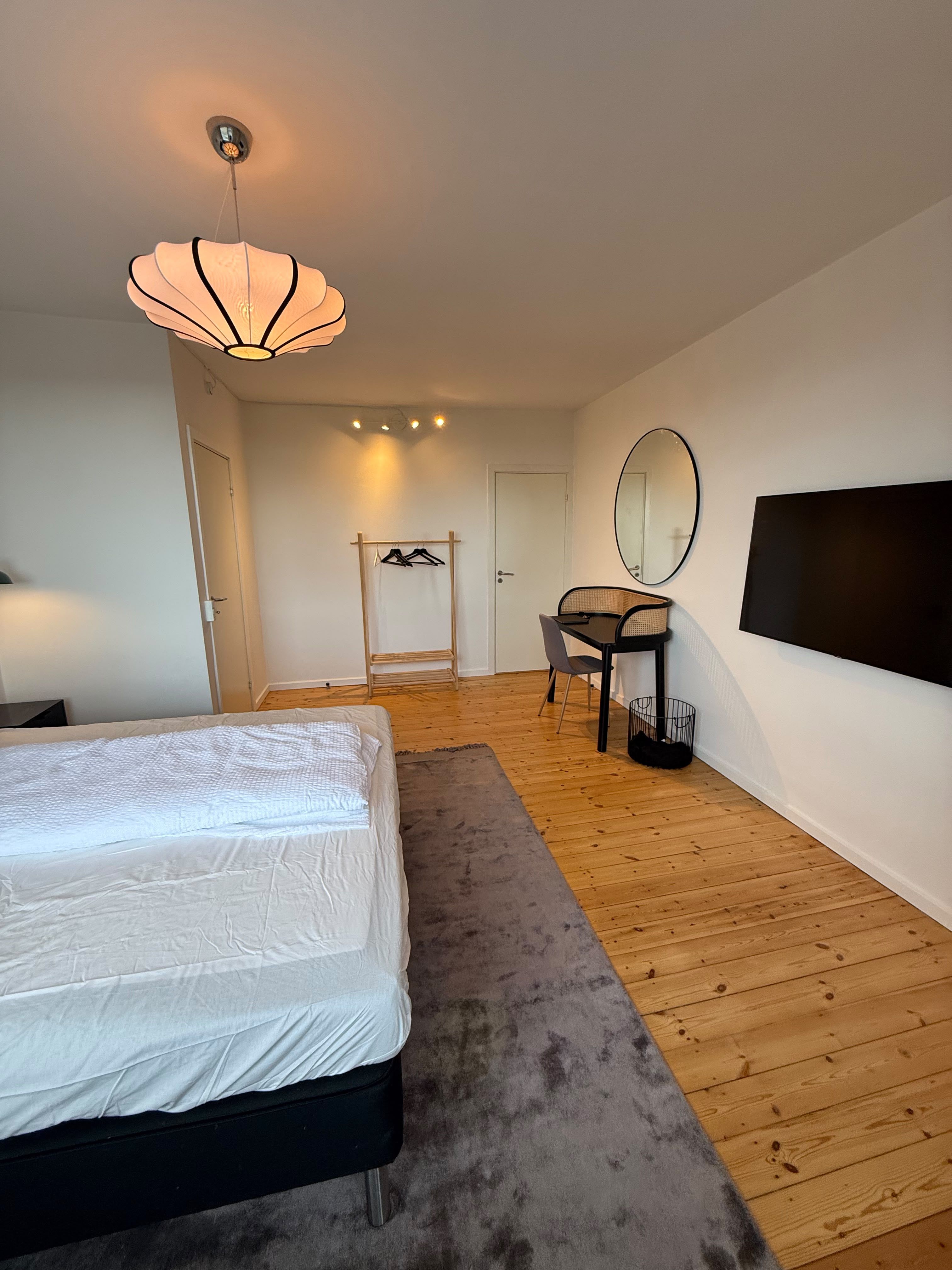 New Fully Furnished Apartment Available – Tomsgårdsvej