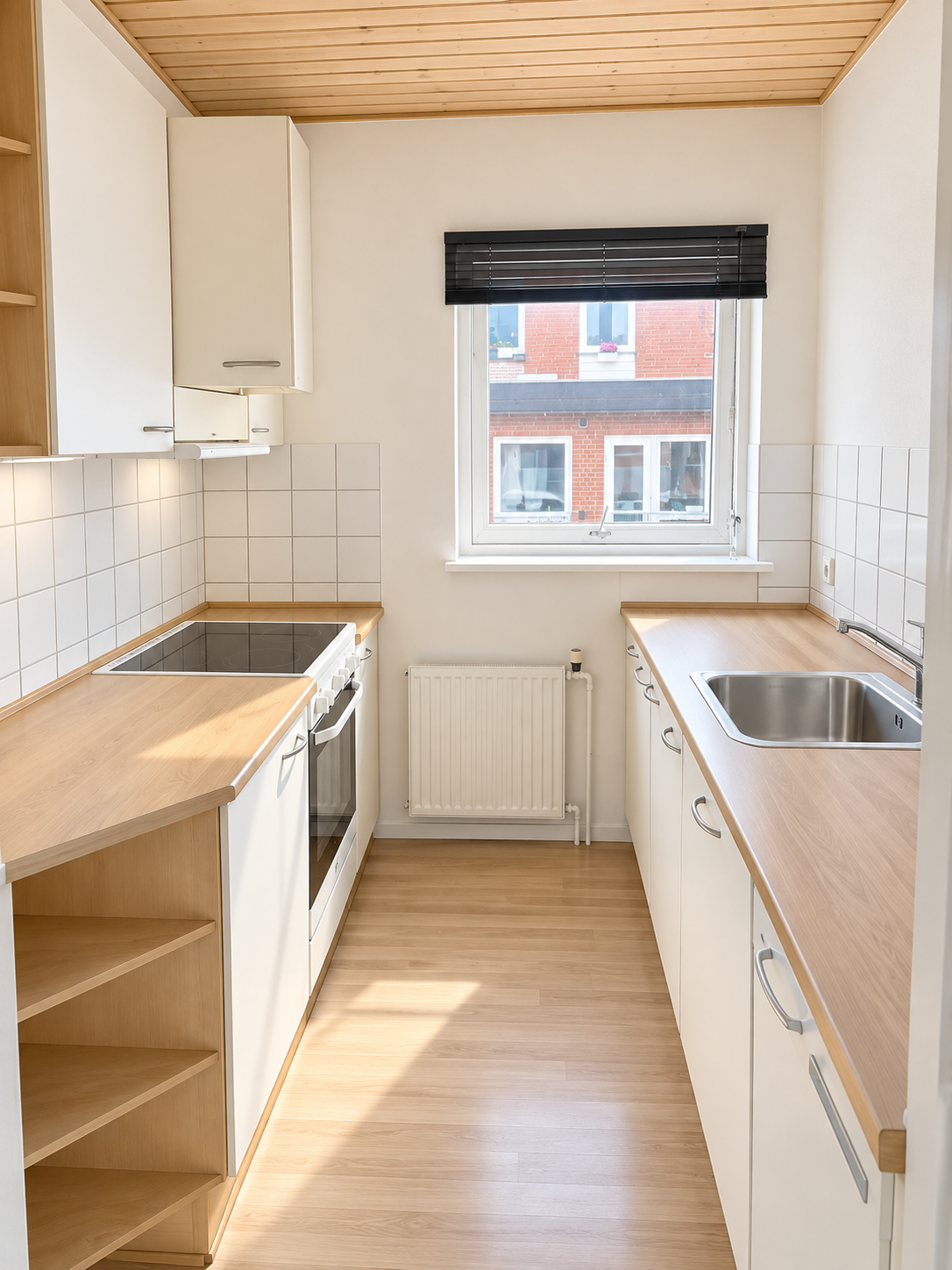 3-VÆRELSES LEJLIGHED UDLEJES