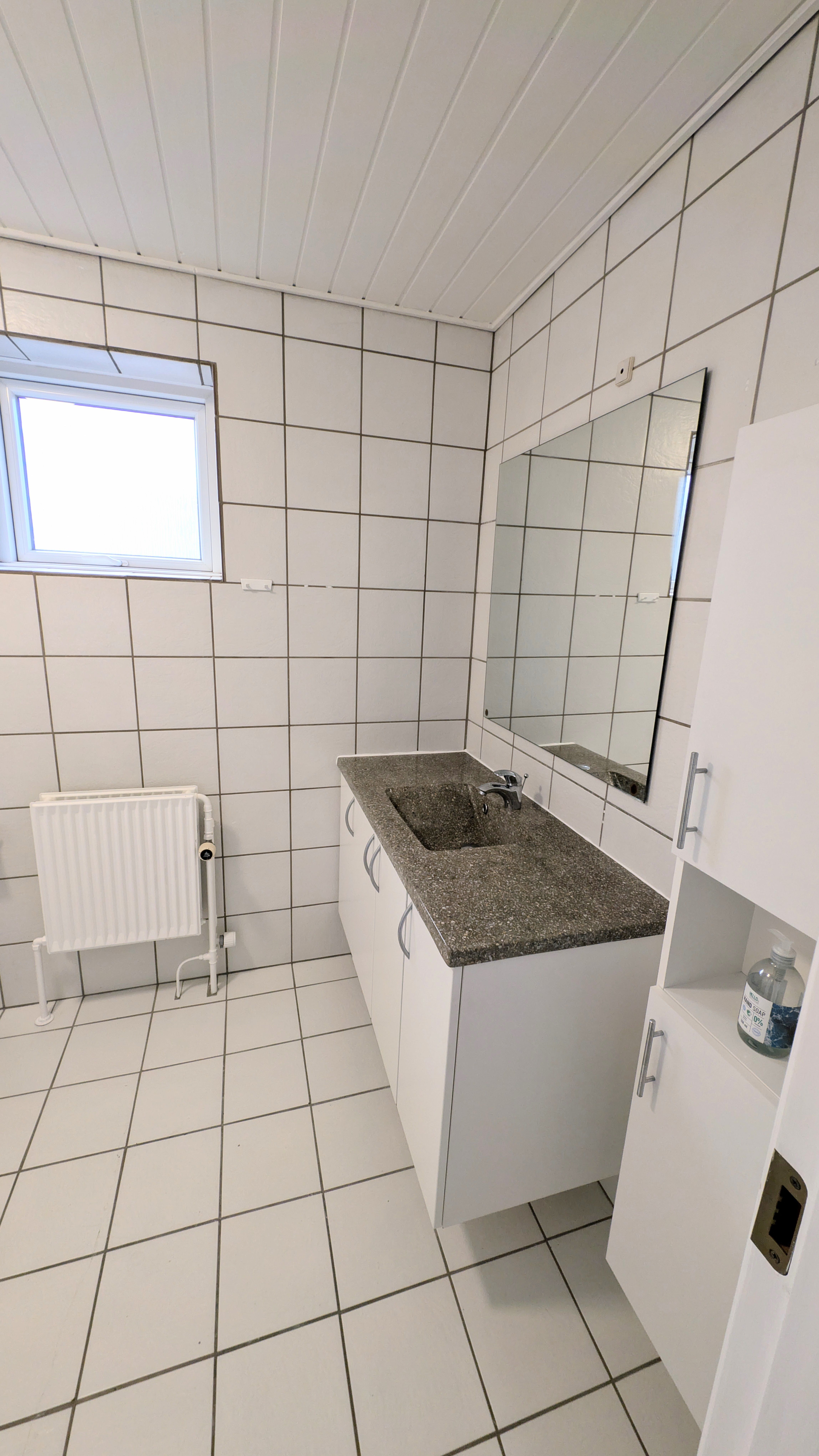 Lejlighed med egen indkørsel+garage og vaskerum