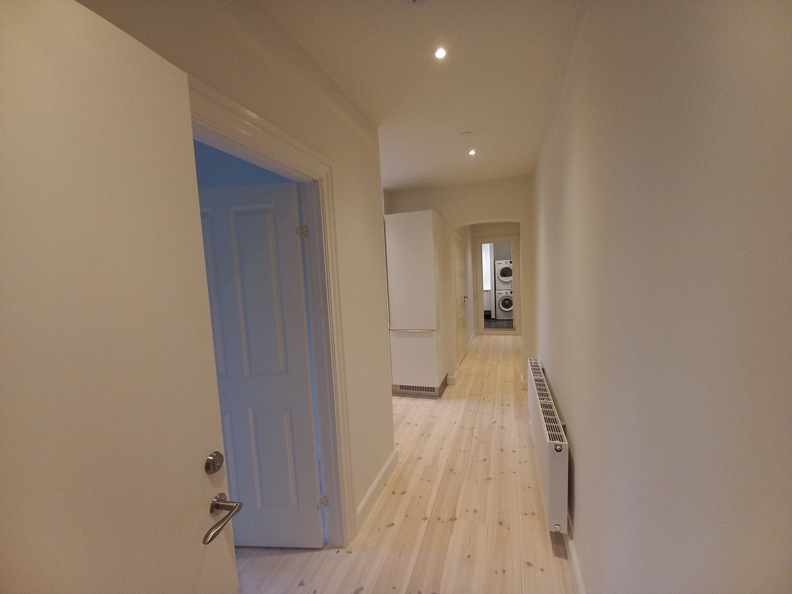 2-vær. i Jernbanehuset med altan