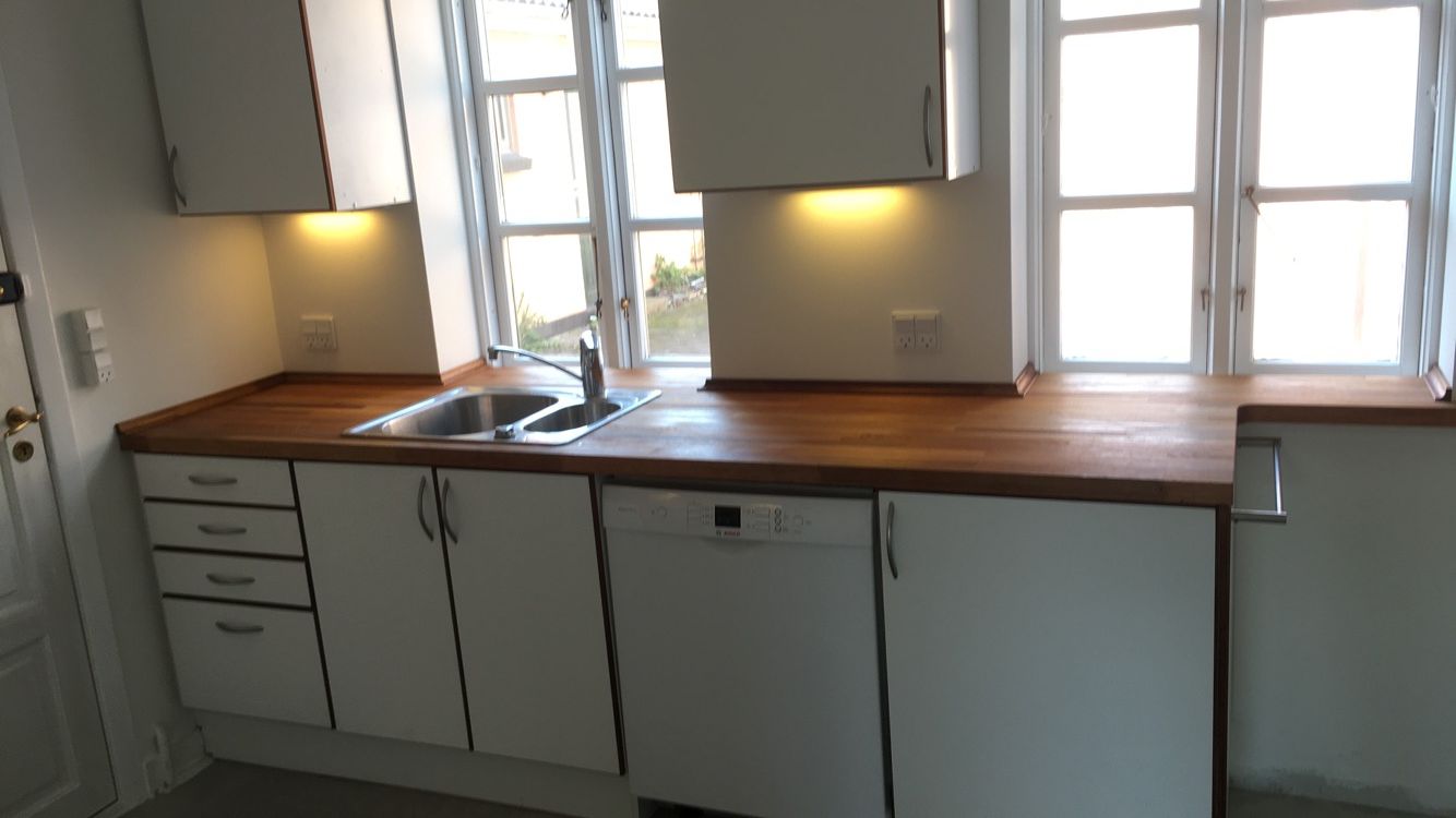 3 værelses nyrenoveret lejlighed i Odense C