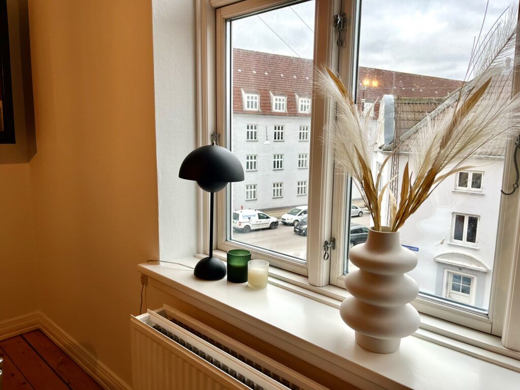 Delevenlig, charmerende lejlighed lige ved Østre Anlæg i Aalborg