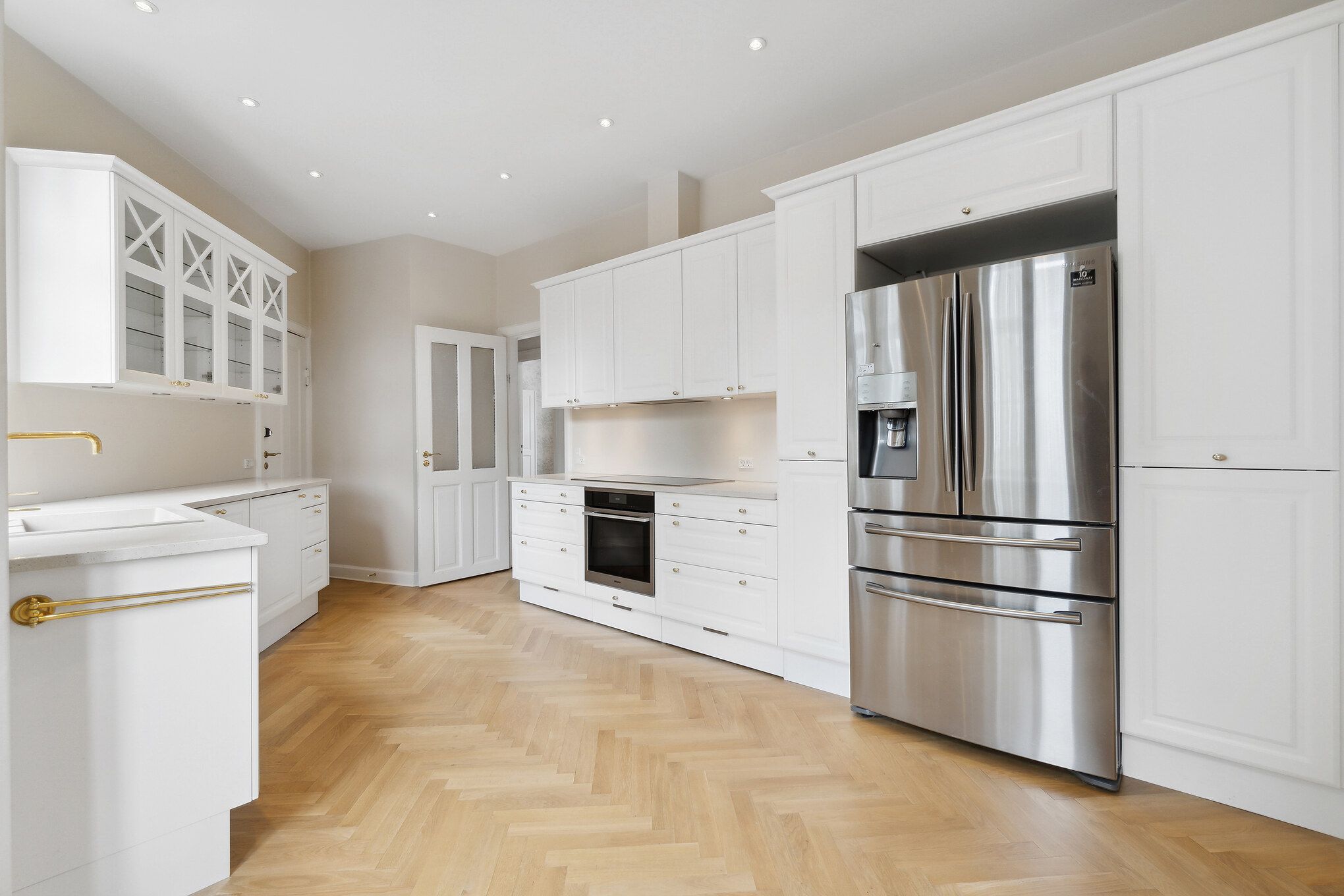 Enestående 6-vær 171 m2 renoveret top beliggenhed