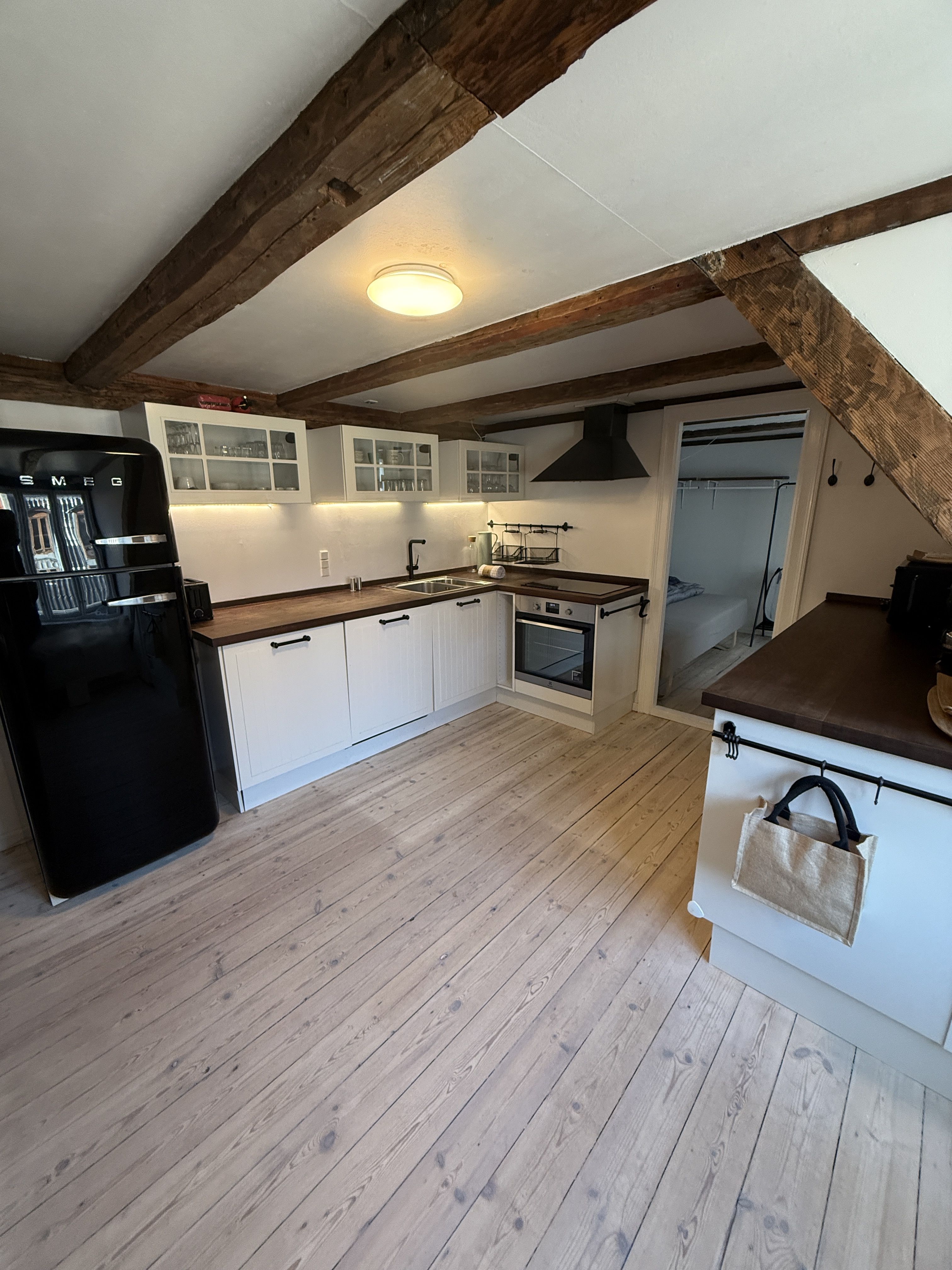2-bedroom fully furnished flat in central Copenhagen