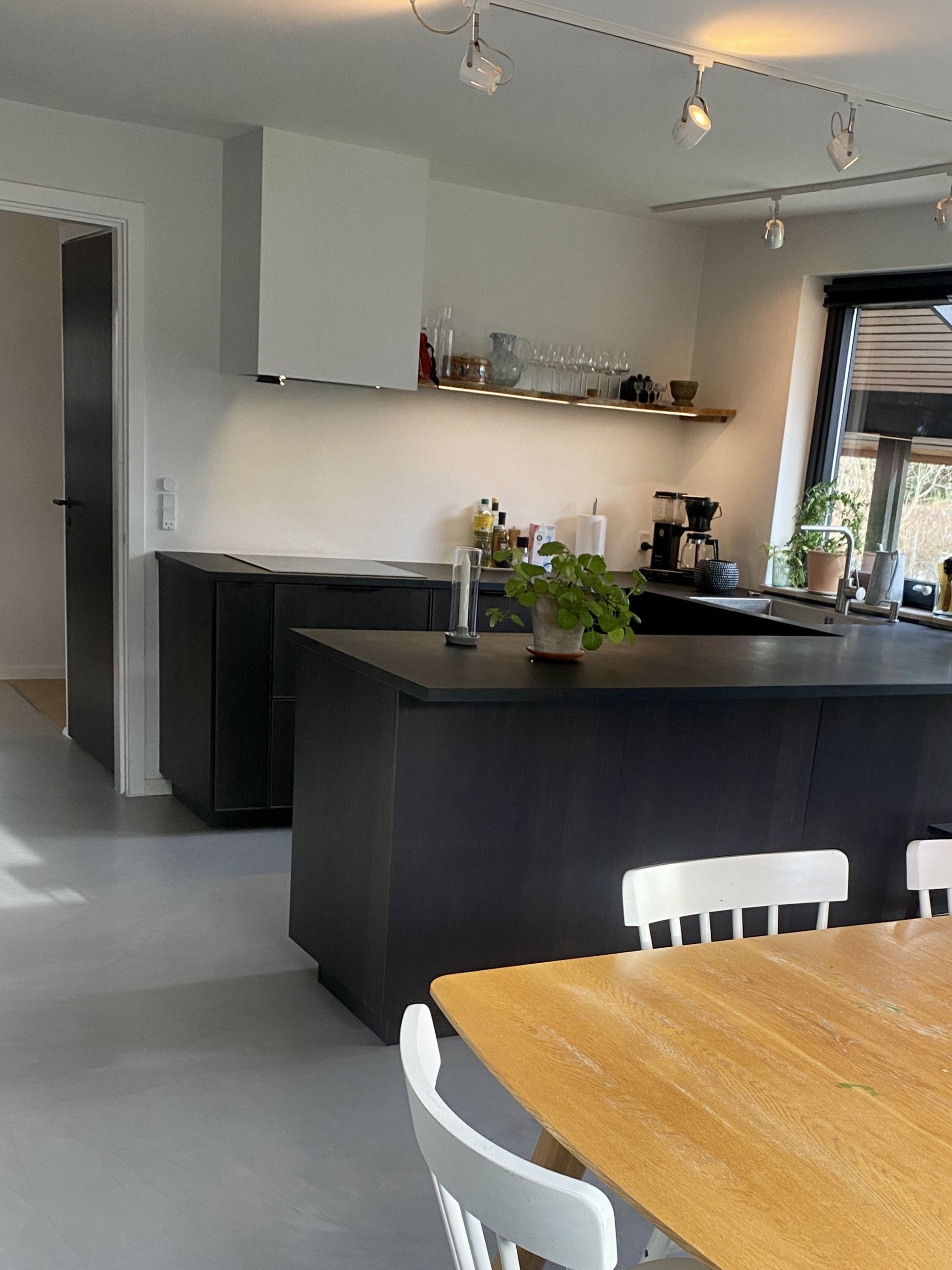 Rummeligt hus på lukket villavej i Farum udlejes fra 23/12-2026 til 21/3-2027