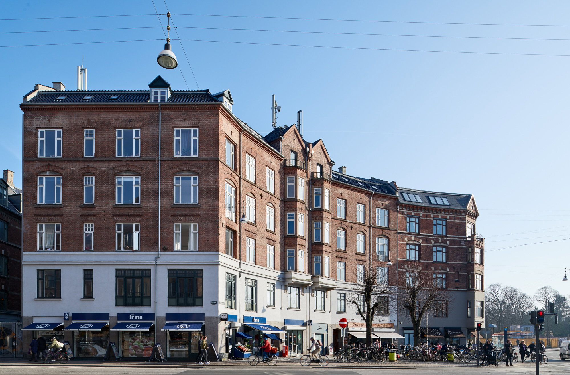 5 værelses lejlighed på Nørrebrogade i København N udlejes