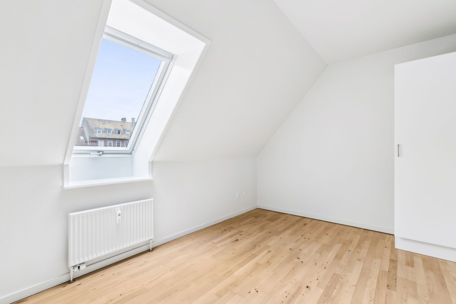 2 værelses lejlighed på Filosofhaven i Odense C udlejes