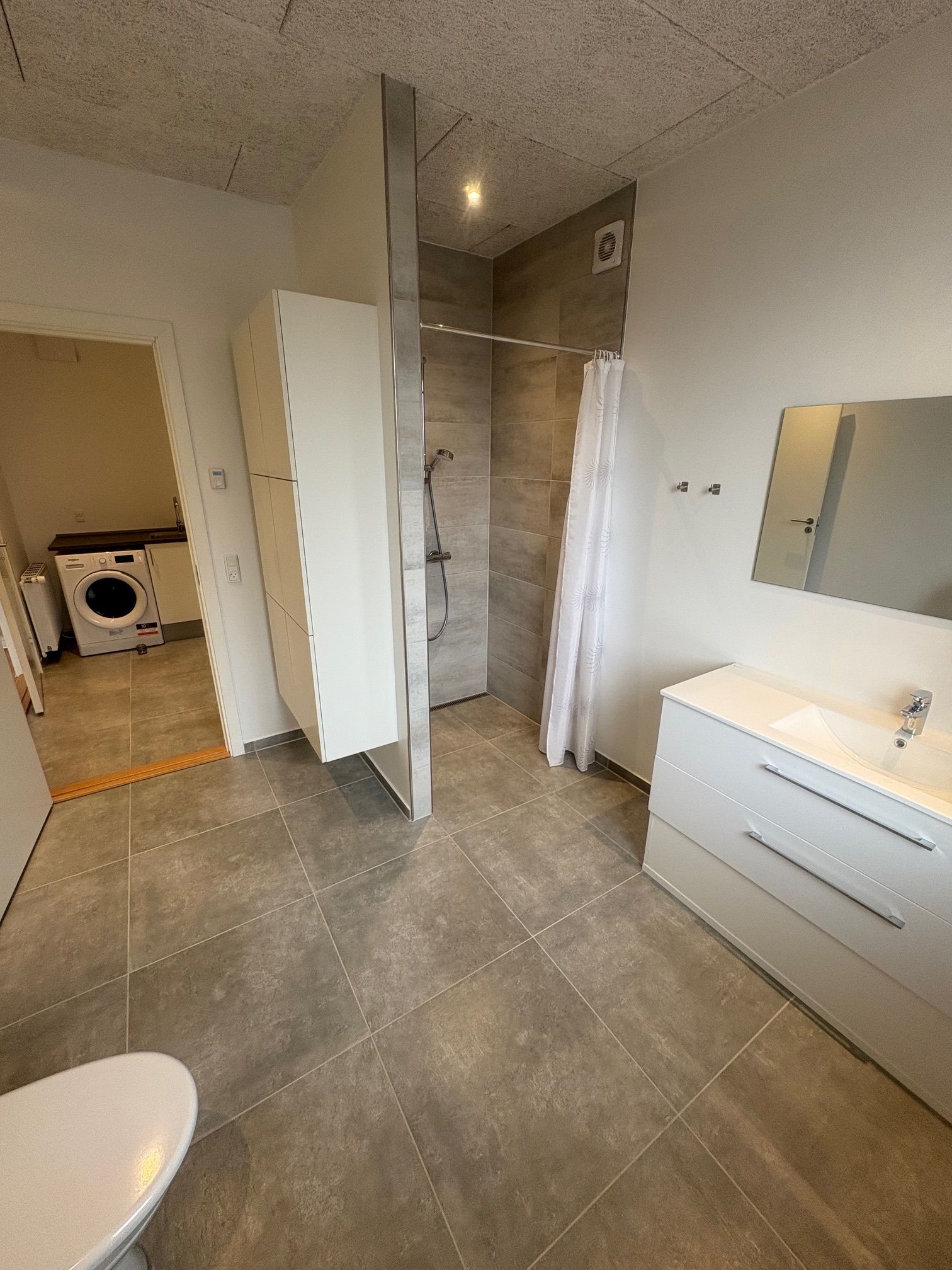 Flot delevenlig 3. værelses hus i roligt område.