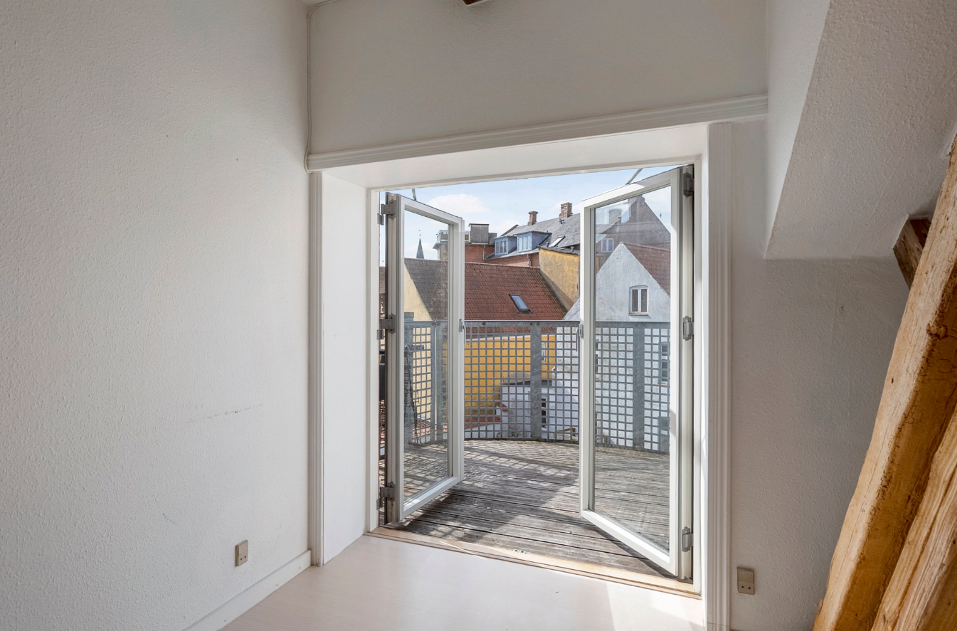 Central lejlighed ved Slotssøen, 94m2, 3 værelser