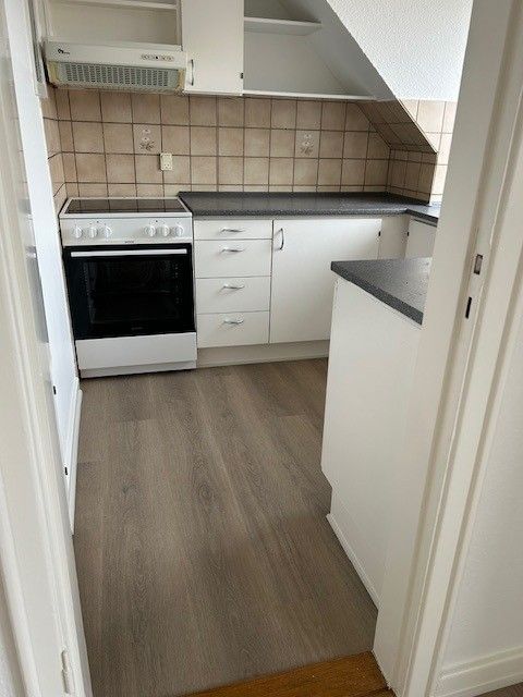 Kvist lejlighed tæt på banegård