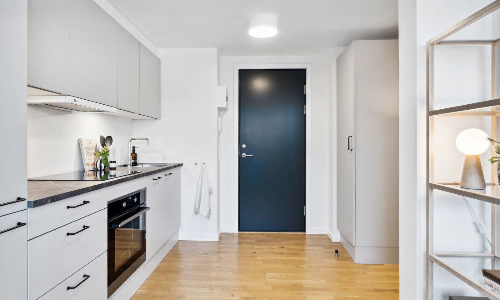 Lys og hyggelig 1-værelses på grænsen mellem Valby og Frederiksberg