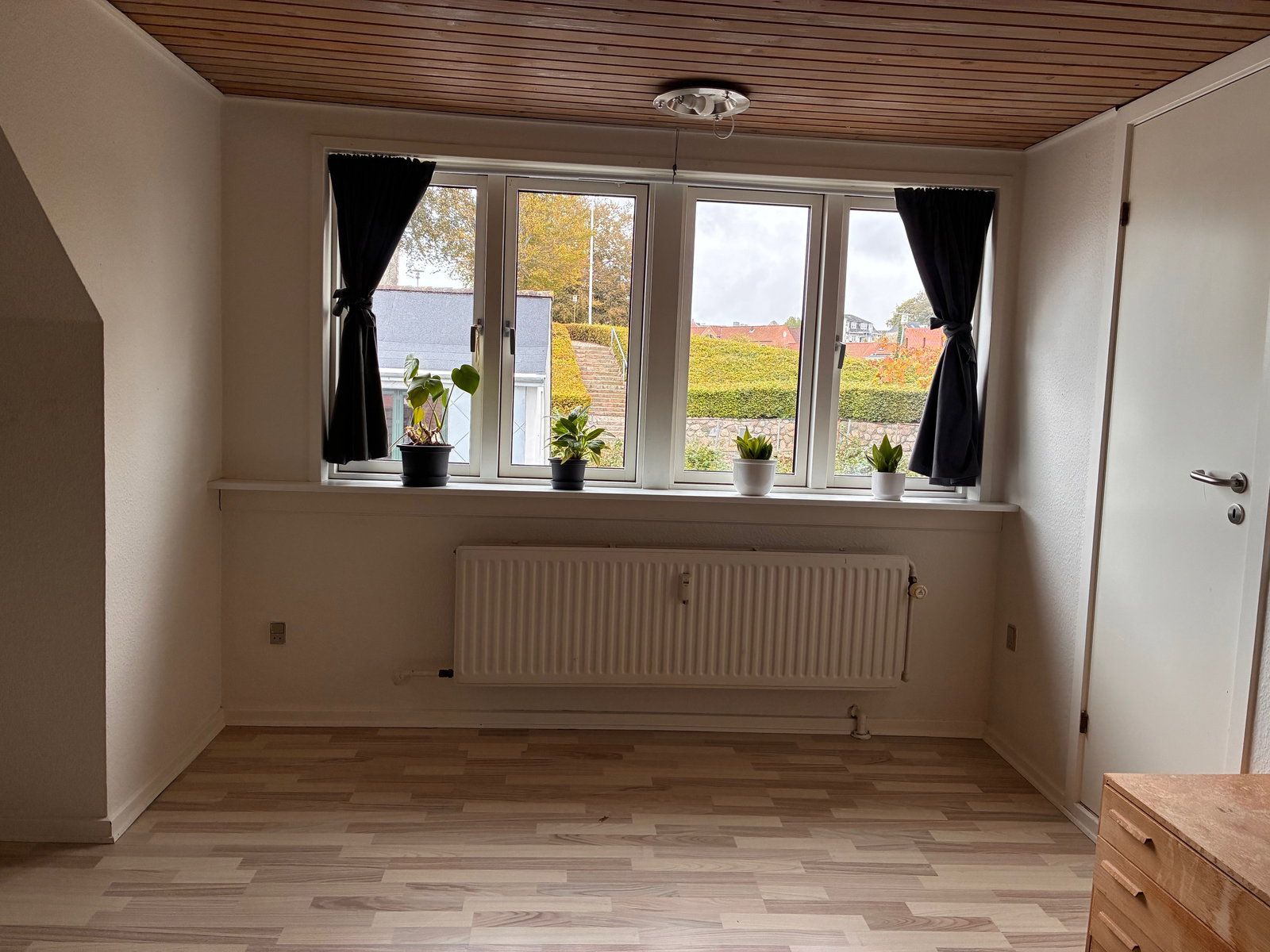 2 værelser på 45 m2 med eget køkken og badeværelse