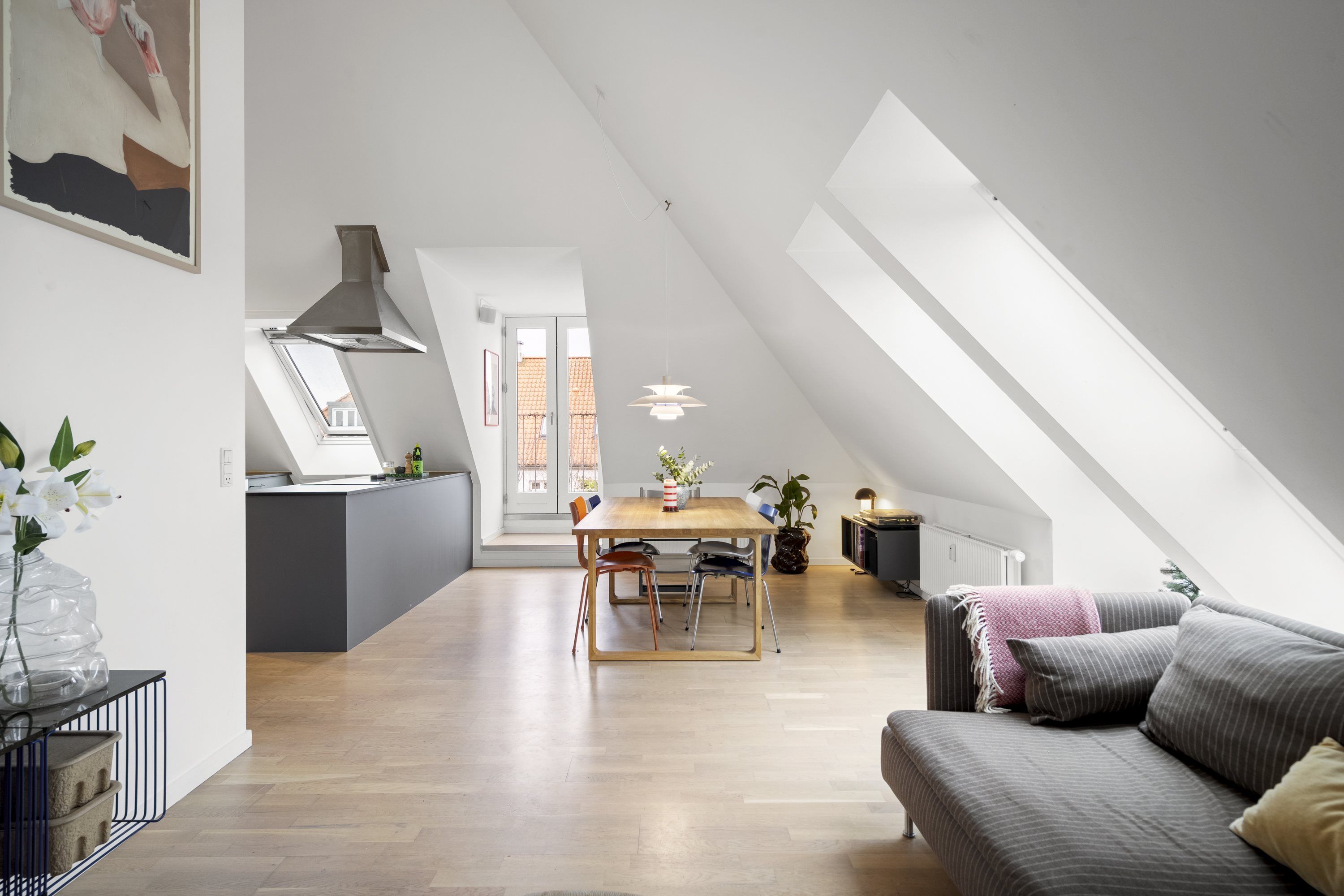 Eksklusiv Penthouselejlighed i Valby – Unikt Lysindfald & Høj Kvalitet