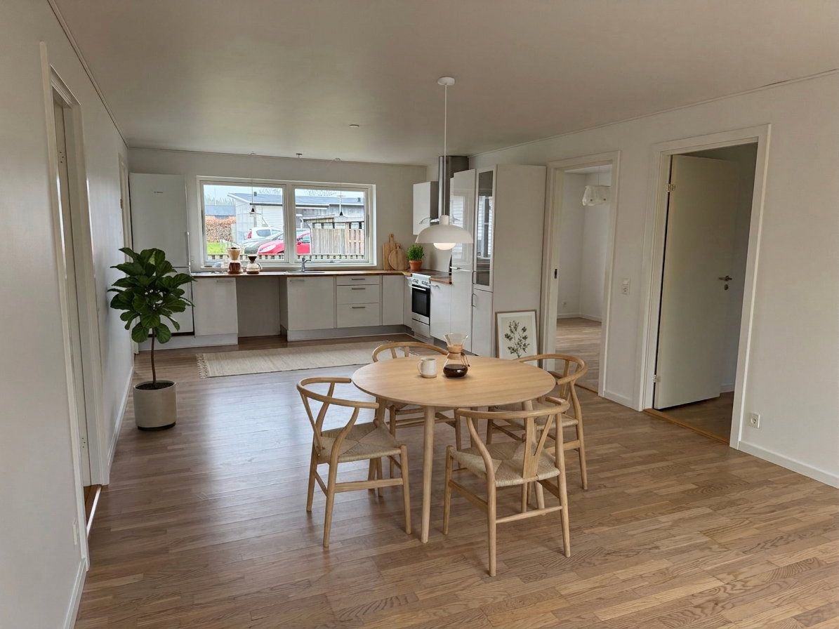 Rummeligt 4-værelses rækkehus i ét plan med privat terrasse og fast parkering
