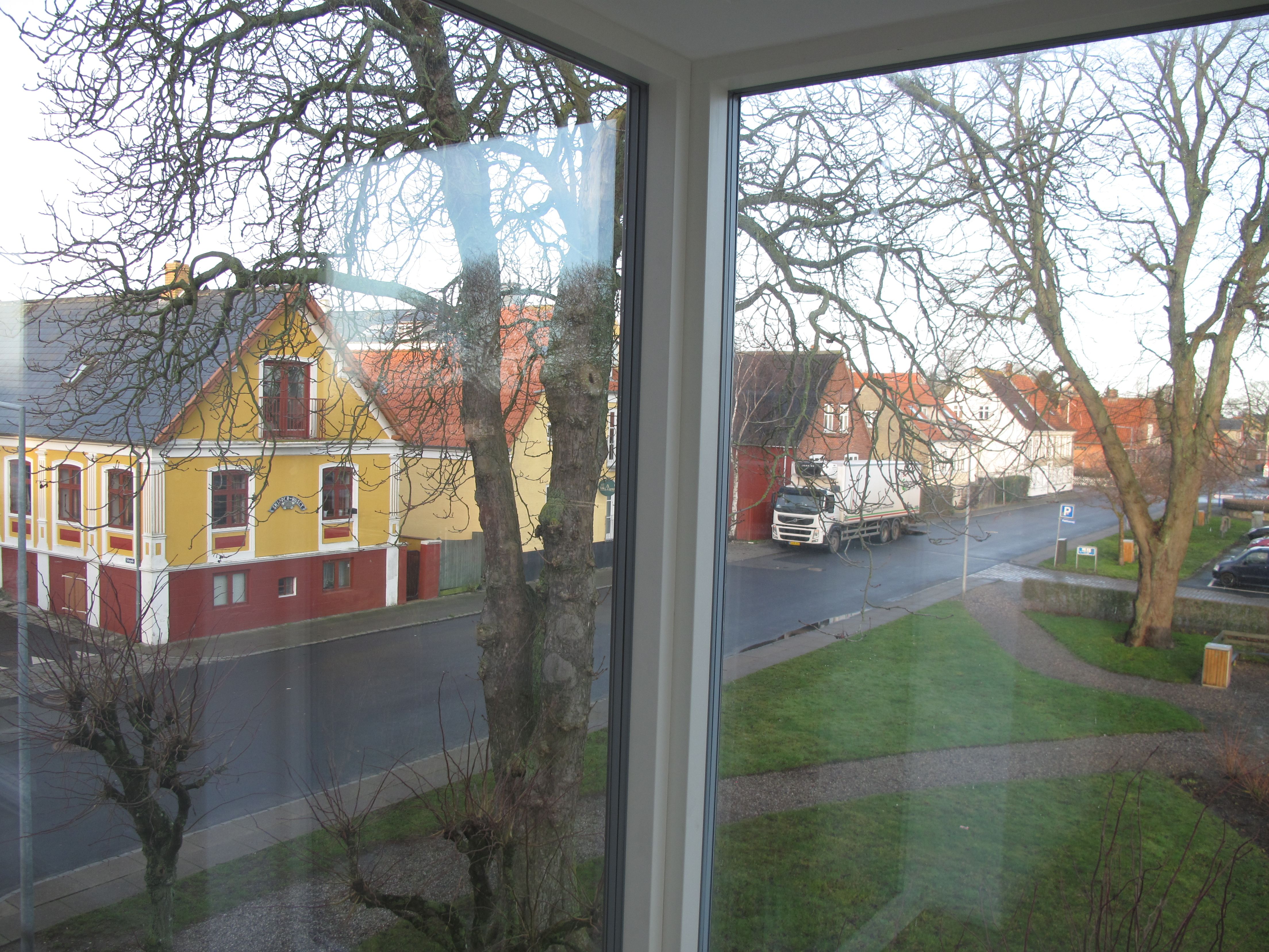 Flot lejlighed på havnefronten