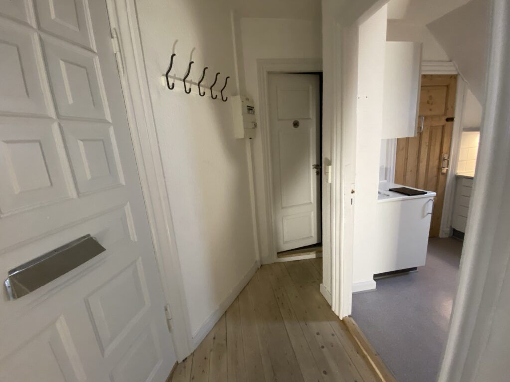 Hyggelig 2 værelses på kvisten
