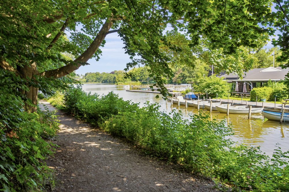 Skøn lejlighed ved Lyngby Sø.