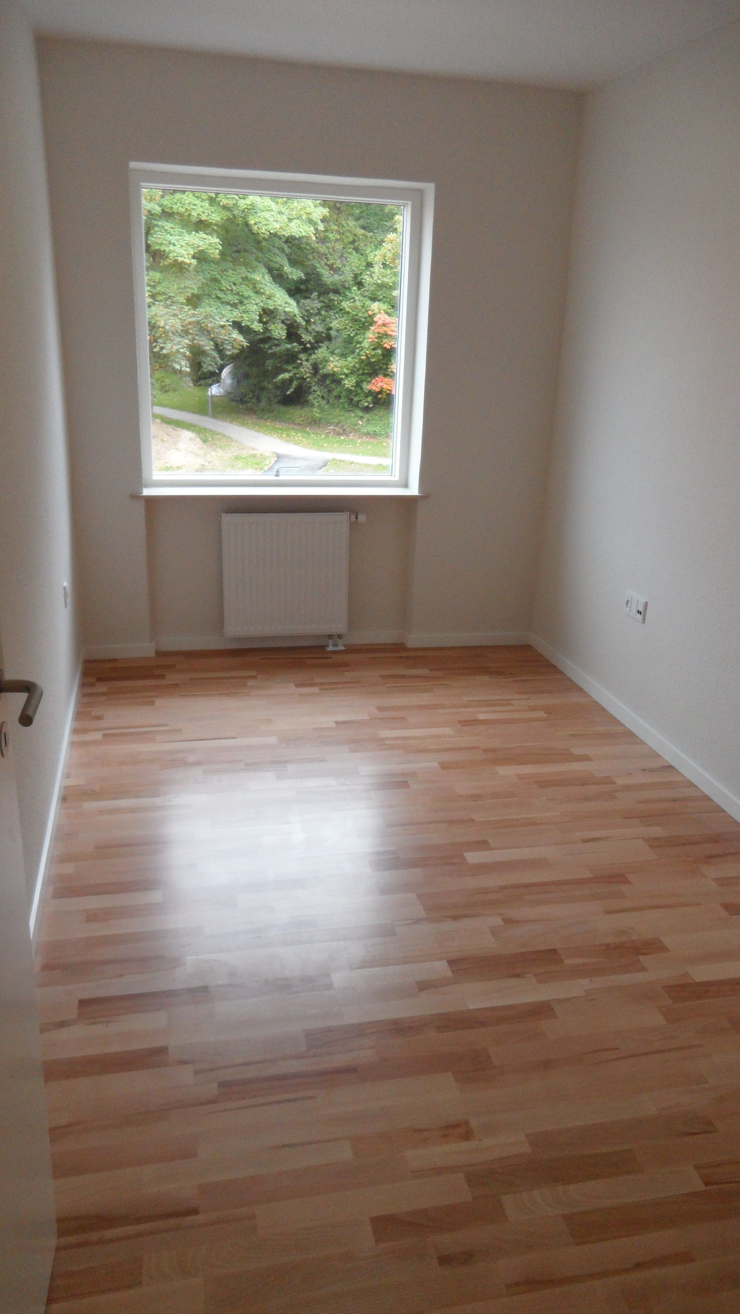 Dejlig renoveret 4 vær. lejl. i 2 plan