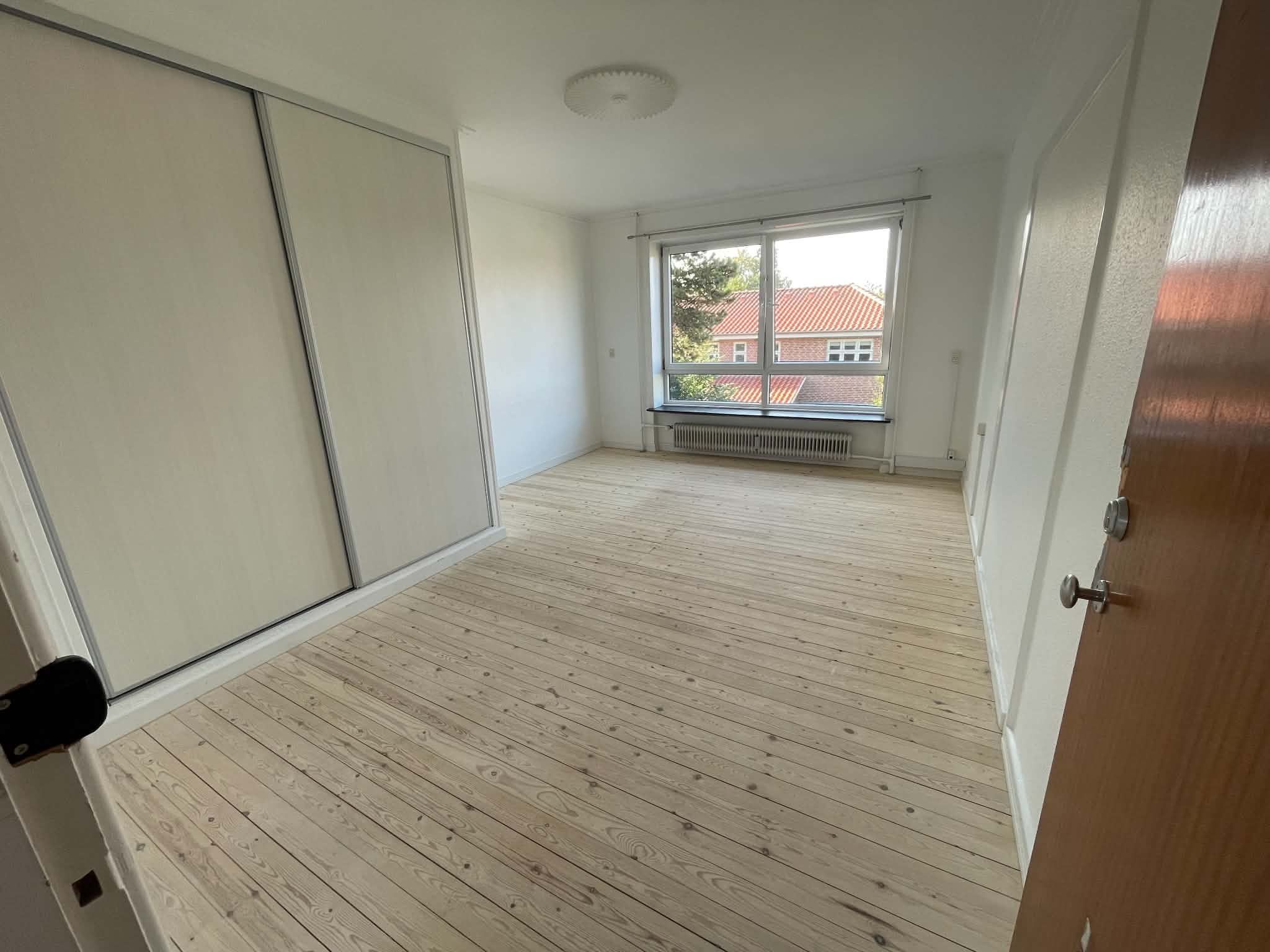 Lys, delevenlig lejlighed i Valby - 74 kvm