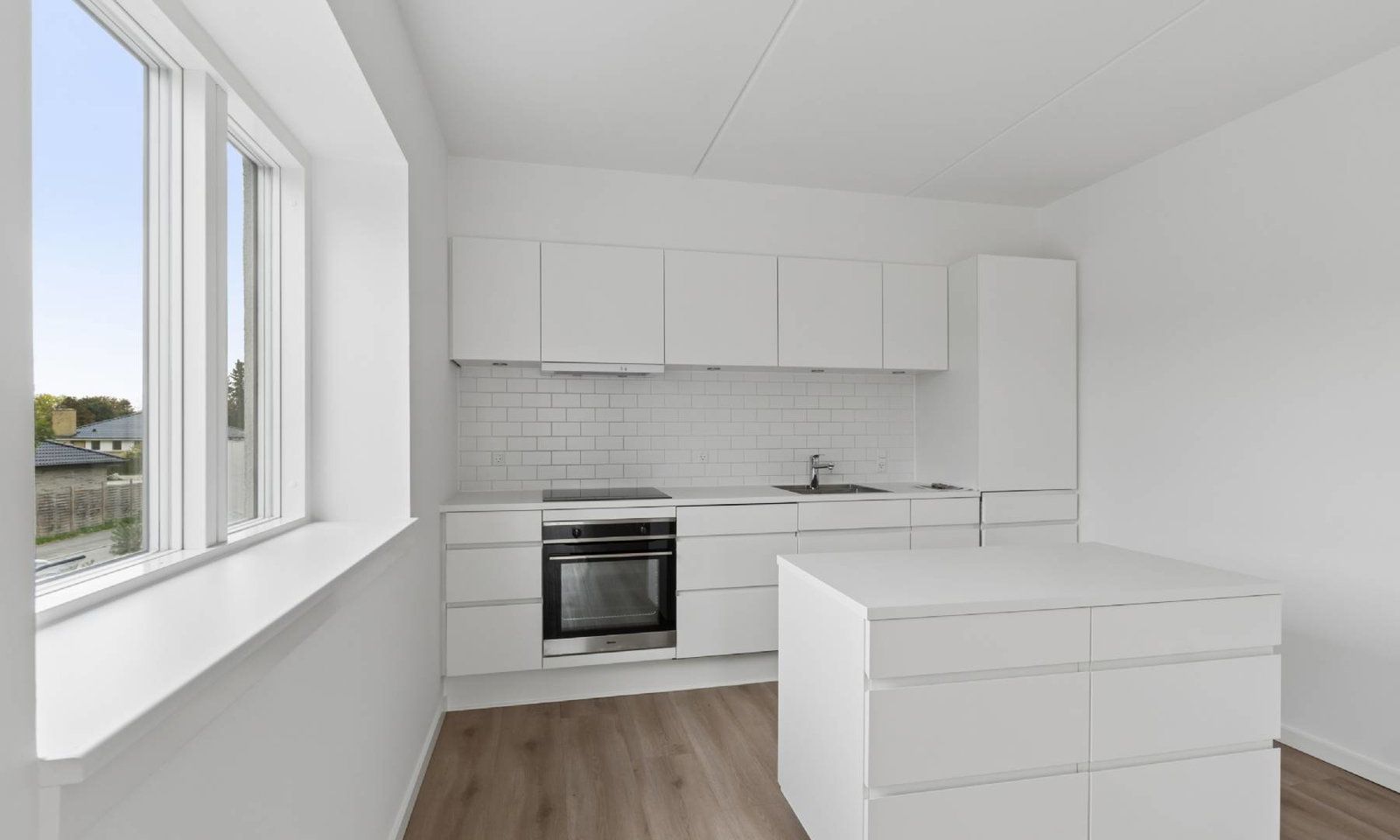 Moderne 2-værelses med terrasse