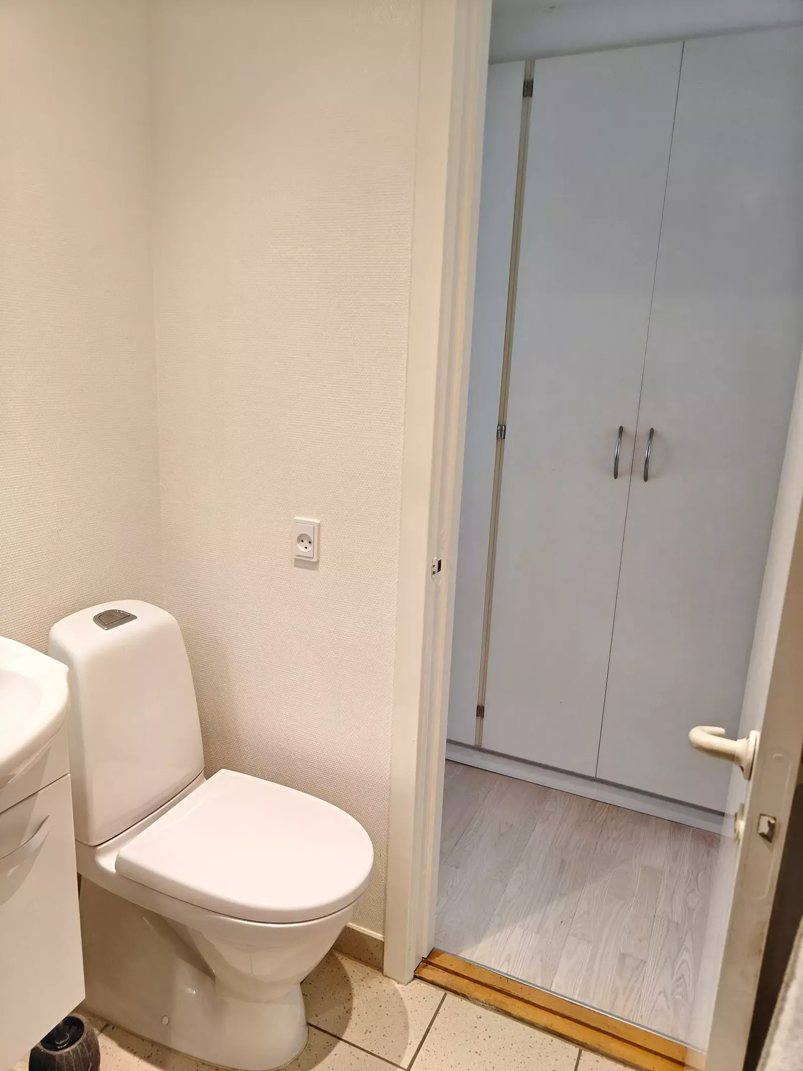Lys 3-værelses på 80 m2 med altan/terrasse, parkering og opvaskemaskine