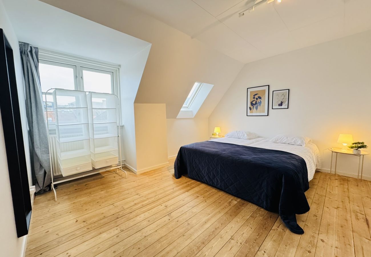 Lys tagetage på Vesterå