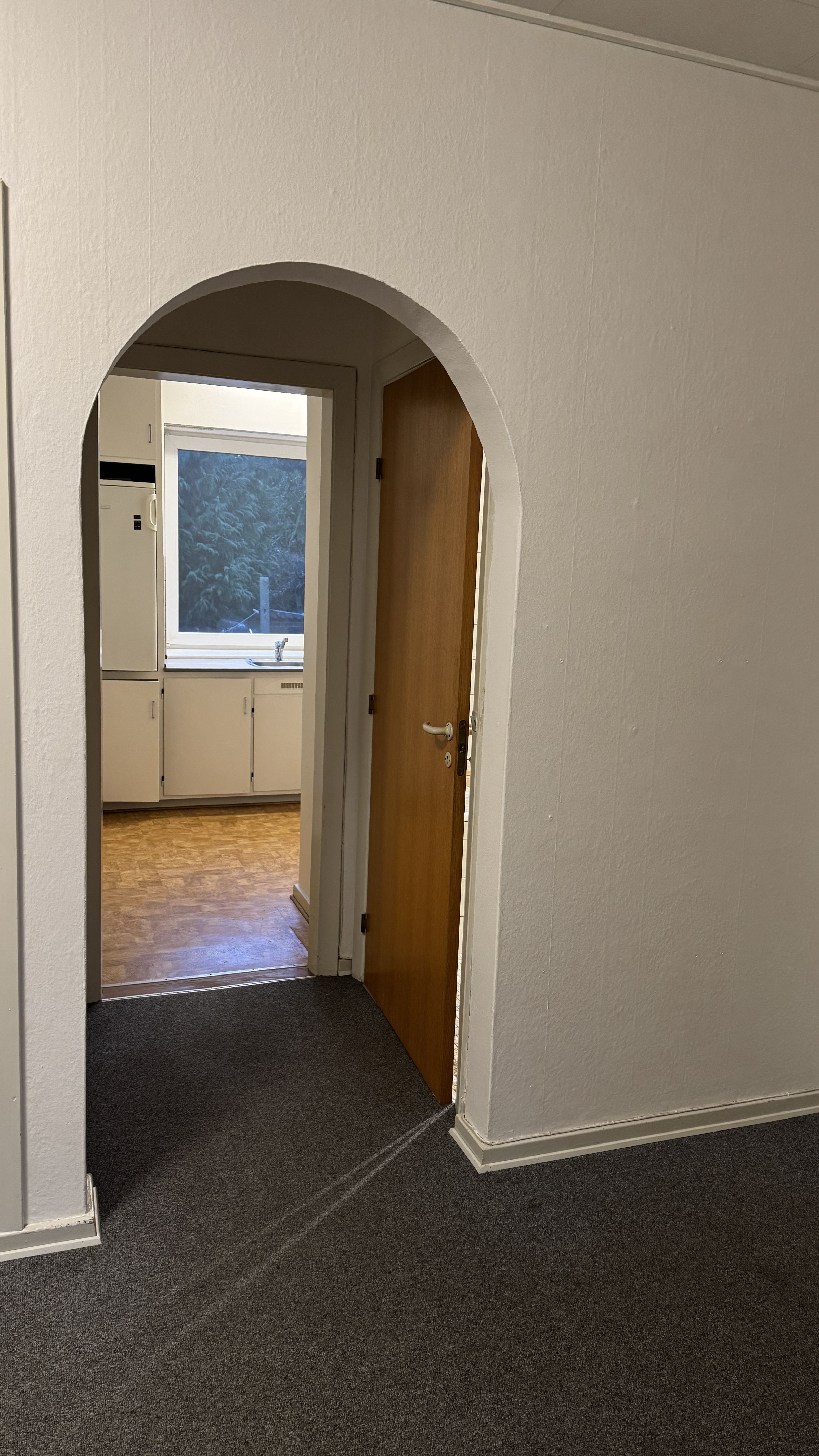 En stor flot 3-værelses lejlighed på 114m2,. Centralt beliggende i Løgumkloster og meget tæt på skov og natur., photo 2