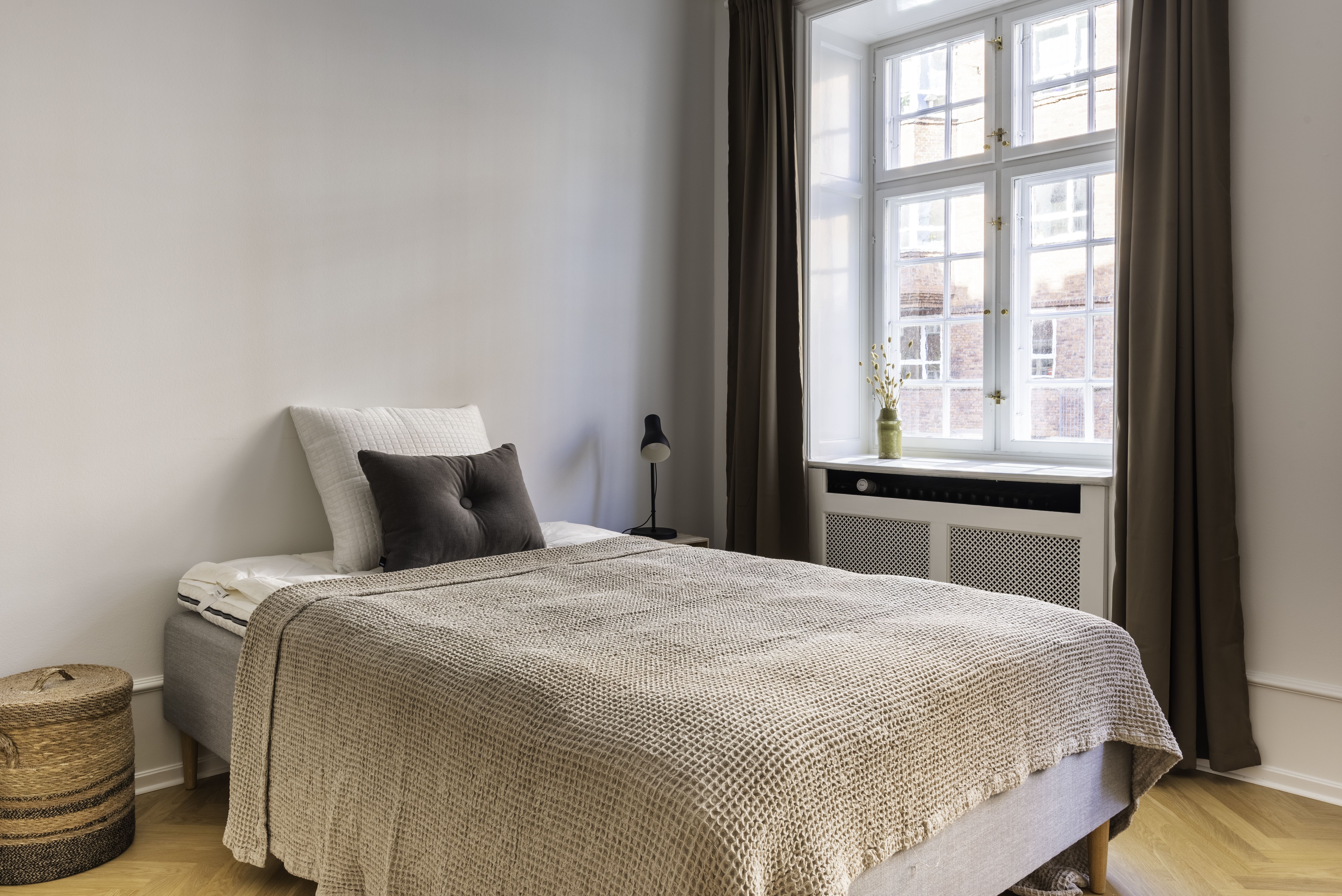 Furnished co-living apartment for working professionals