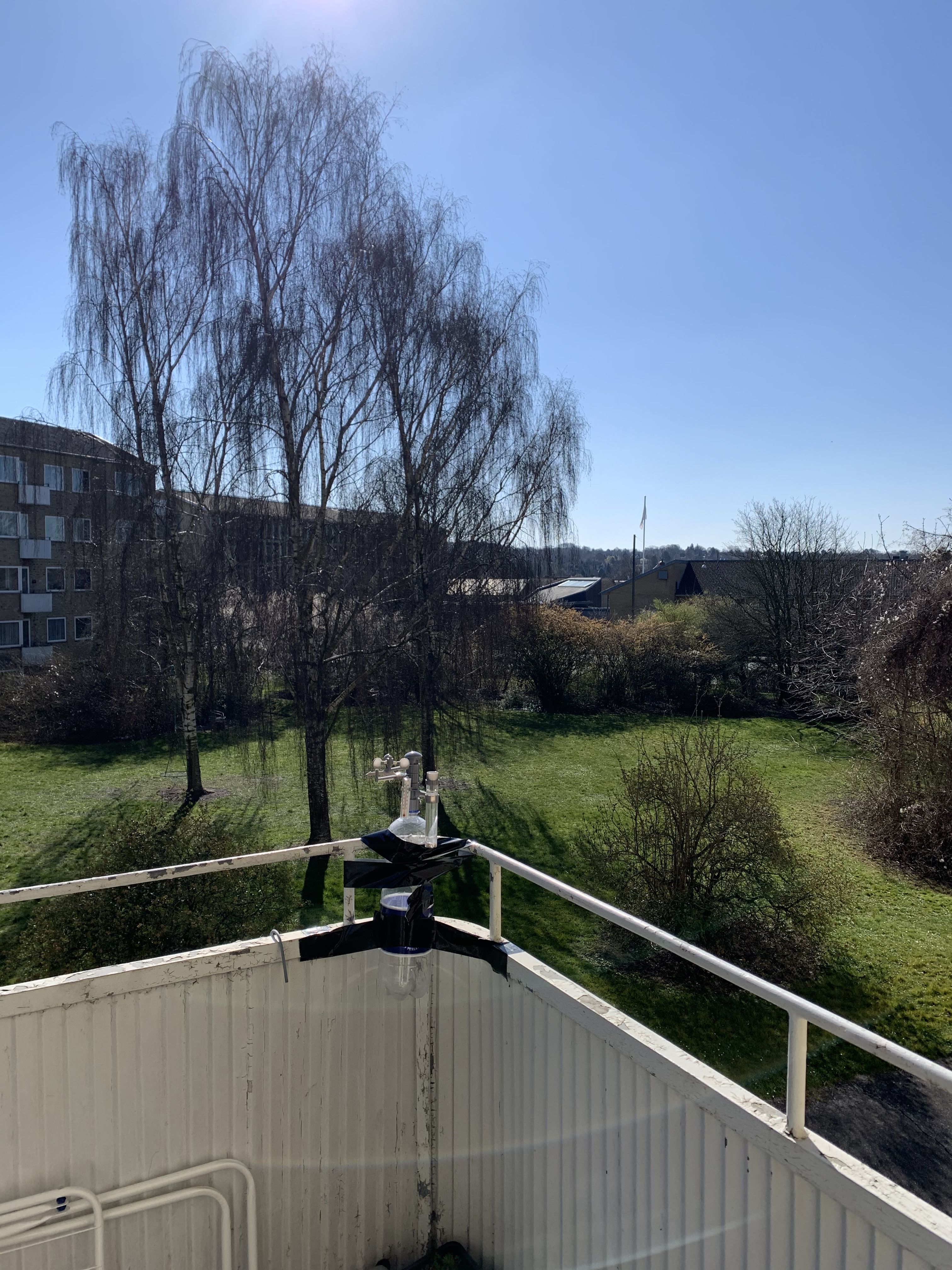 Lys Frederiksbjerg-lejlighed med to altaner