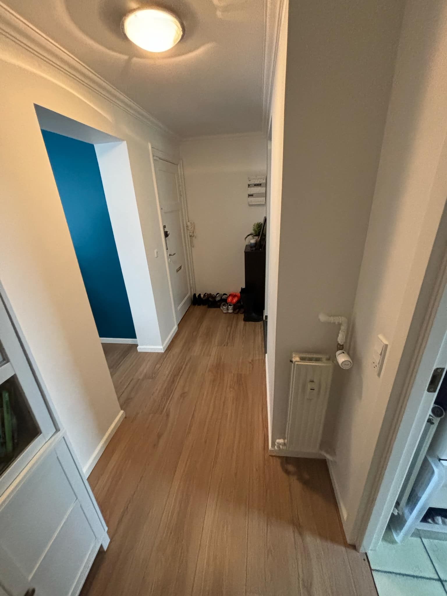 Super fin 4-værelses lejlighed - Nyrenoveret køkken i 21´ og helt nyt badeværelse i 23´.