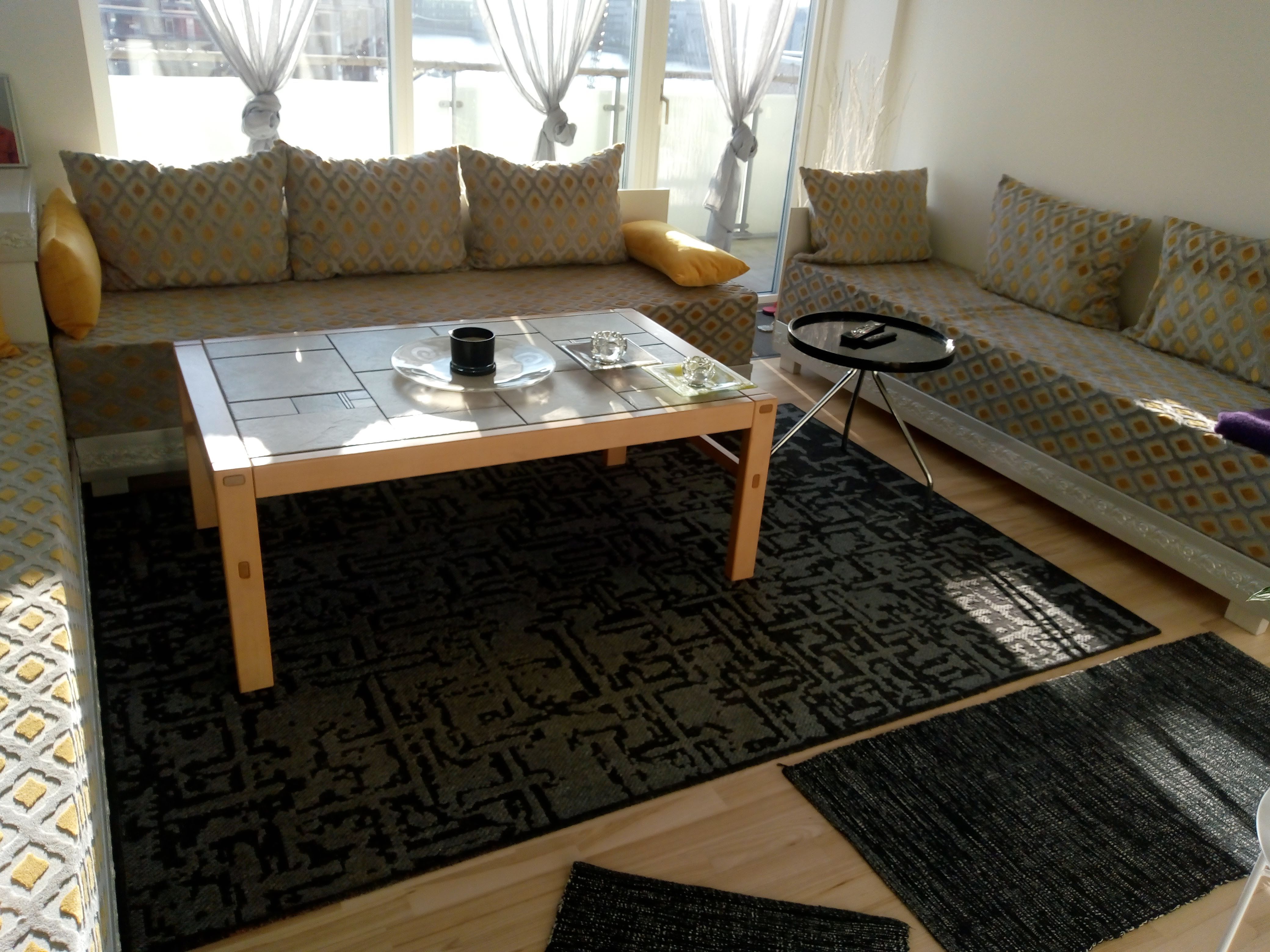 Large Room for rent nice area near centrum