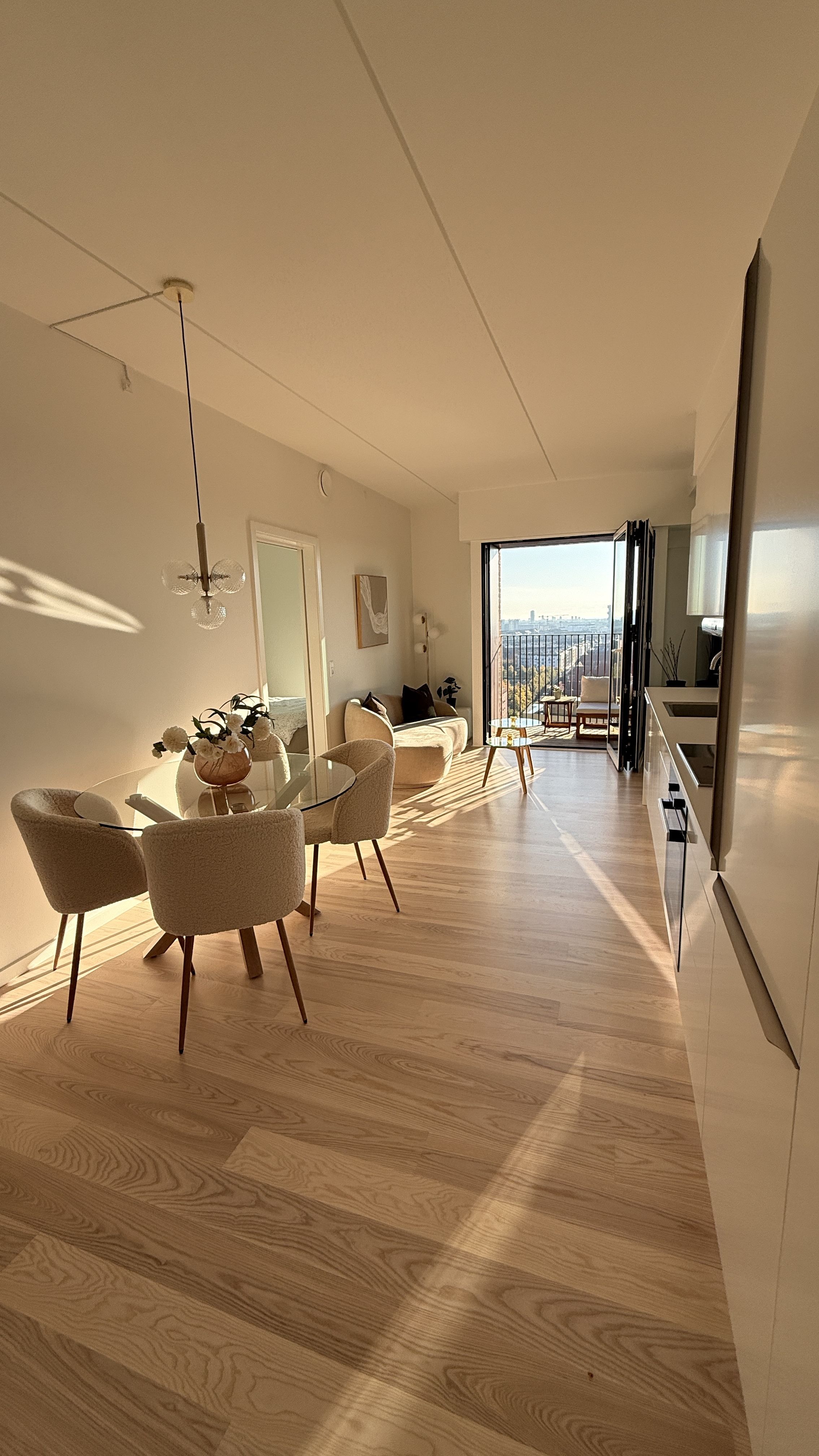 Amazing furnished one bedroom Carlsberg 