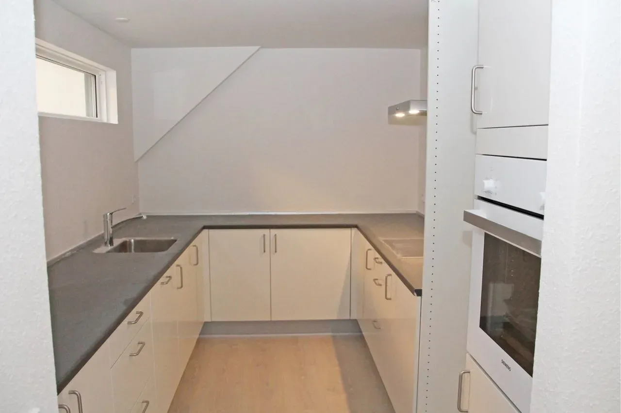129 m² super fin lejlighed midt i gågaden med altan og elevator