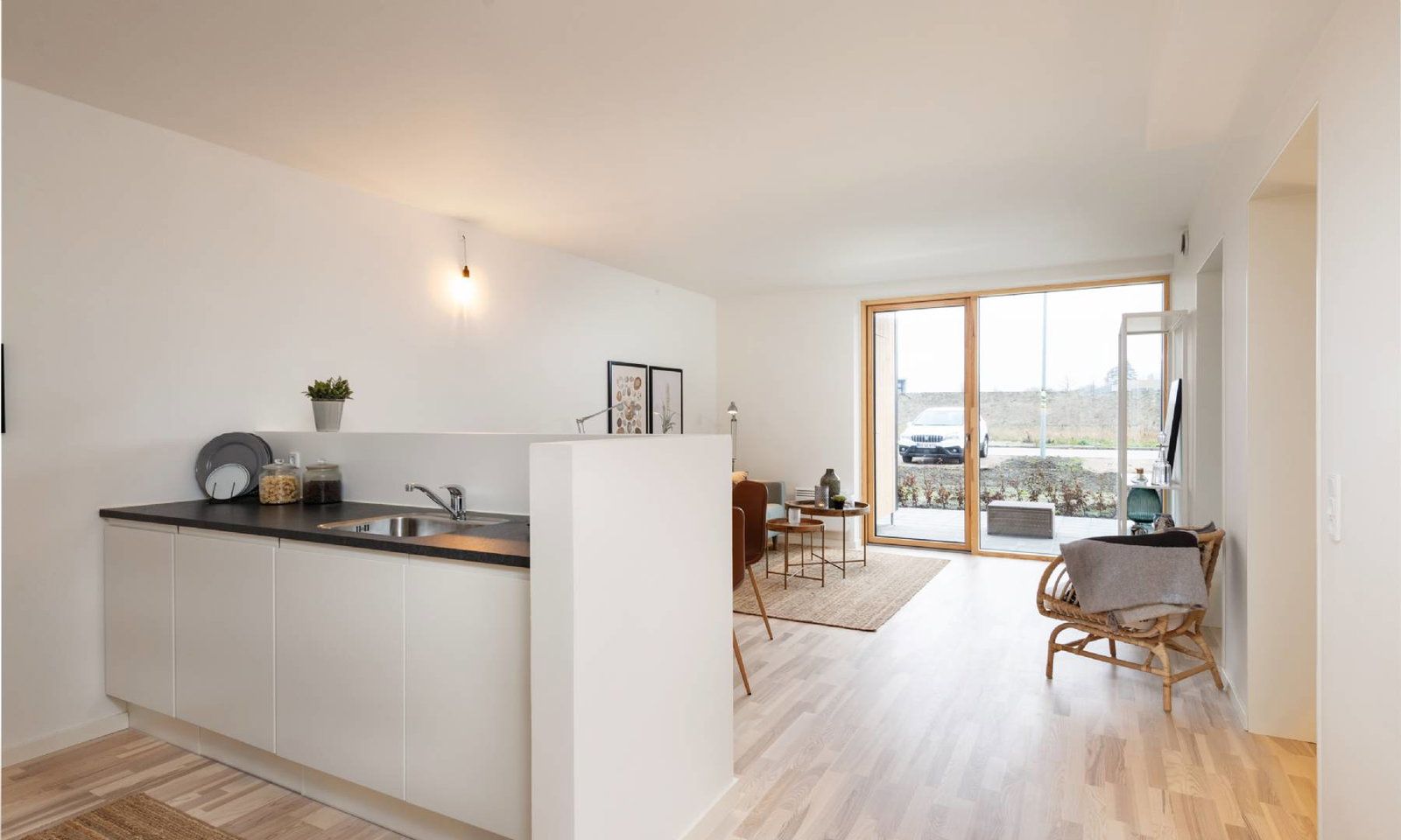 Rummelig og velindrettet 3-værelses bolig med privat terrasse, fuld udstyret køkken samt to gode soveværelser - Ibihaven, et bofælleskab for dig over 50 år!