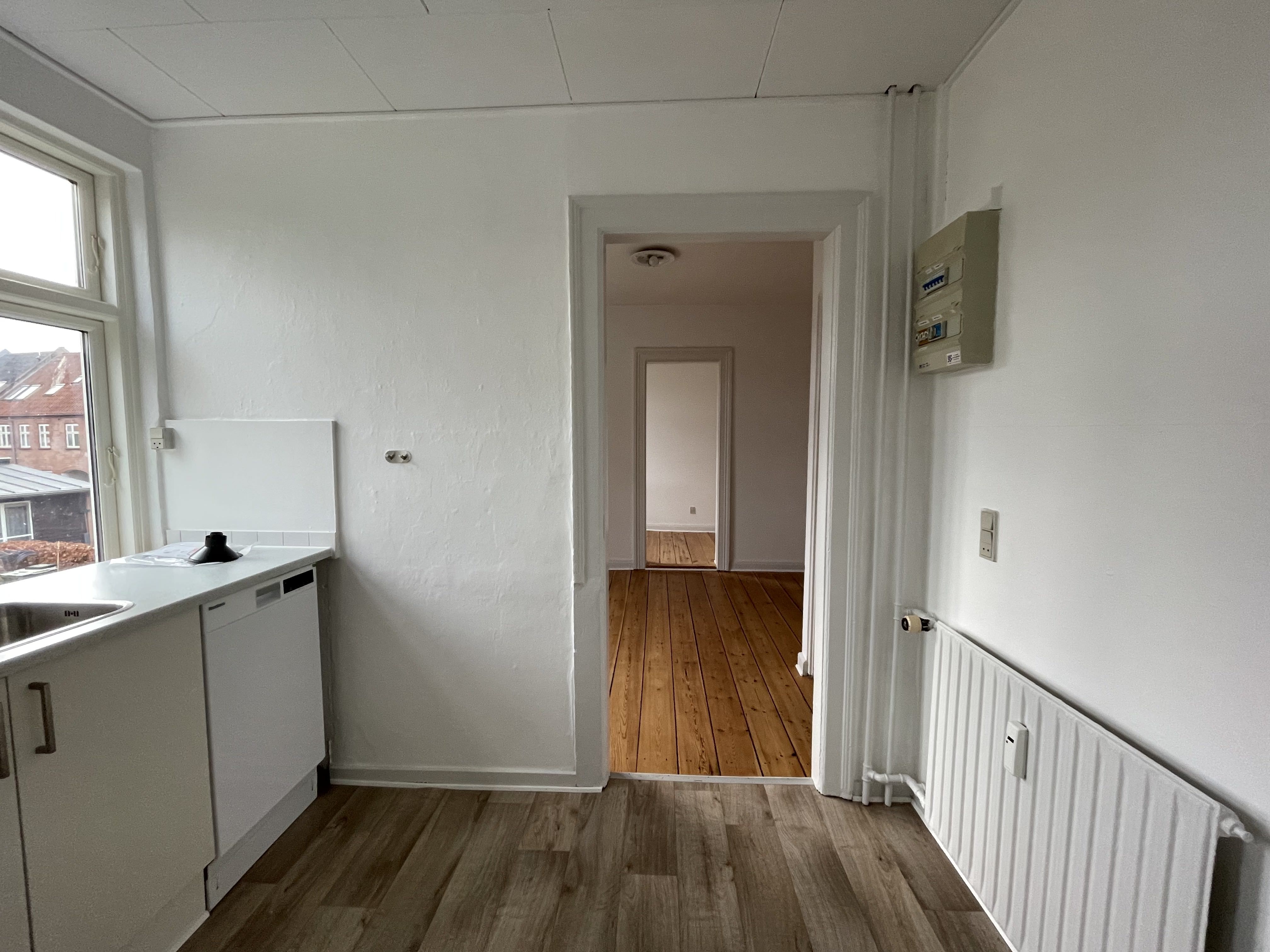 Fin 3 værelses i rolig, velholdt ejendom - Tæt på uddannelse mm. 