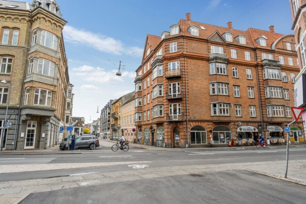 Lys og delevenlig 4-værelses på 106 m2