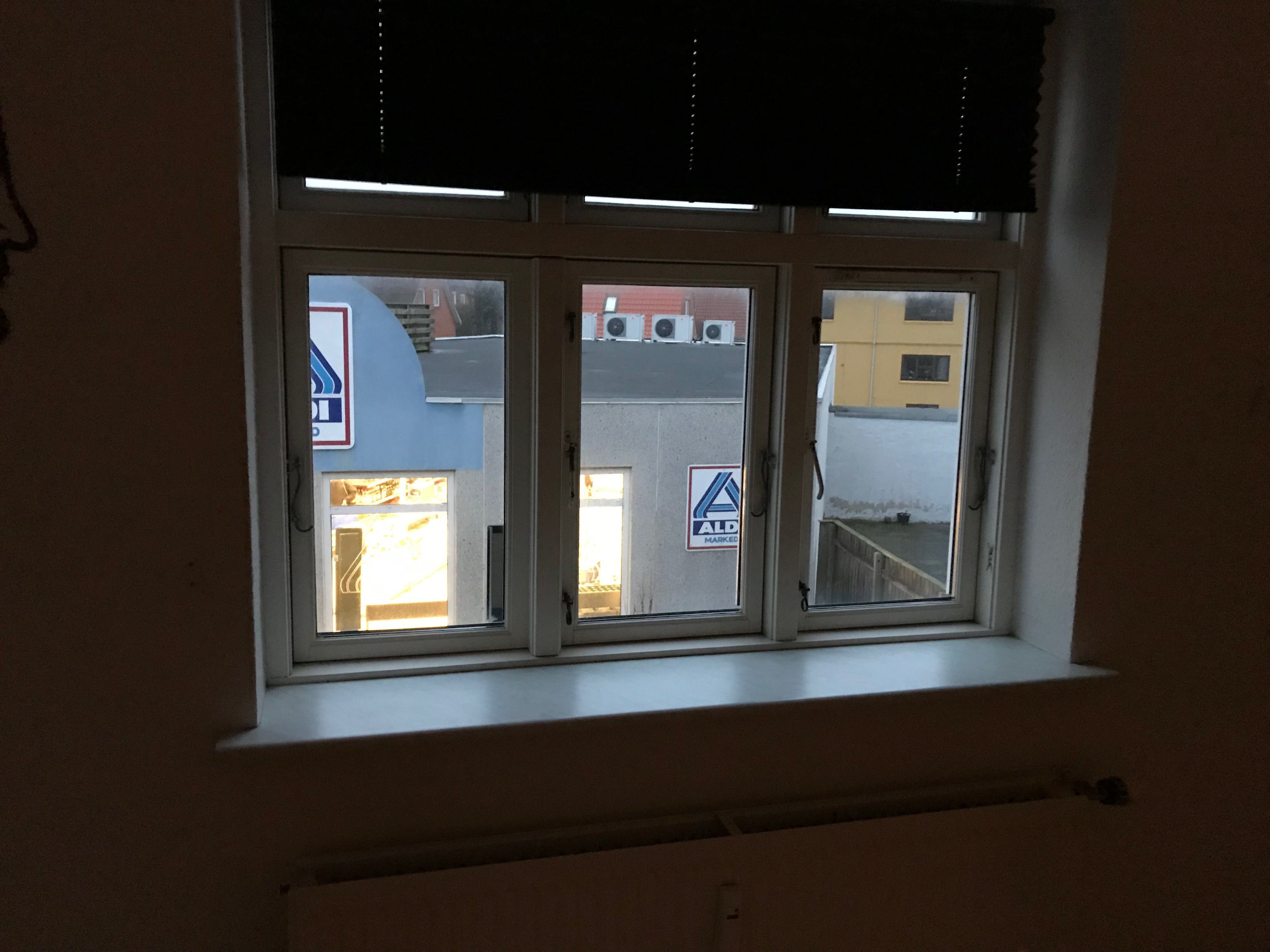 Lys lejlighed i gågaden - Hirtshals