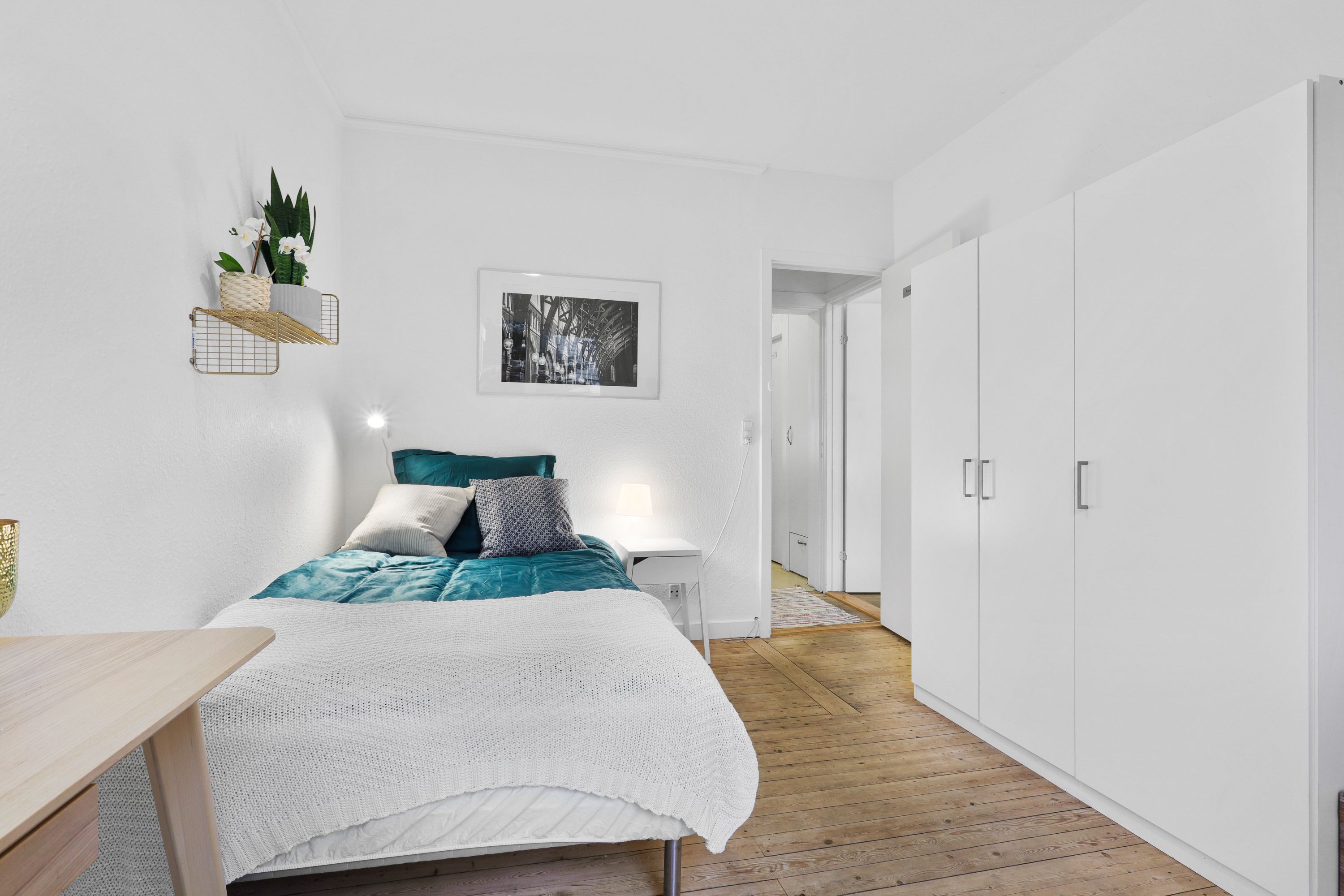 Bedroom with private balcony ! Close to the city center