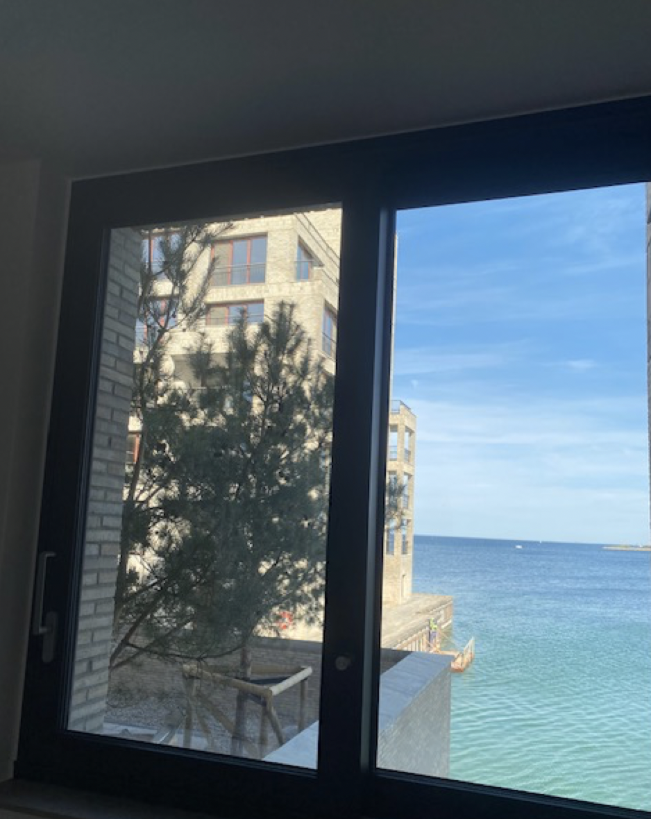 Fantastisk liebhaverlejlighed midt på havet.