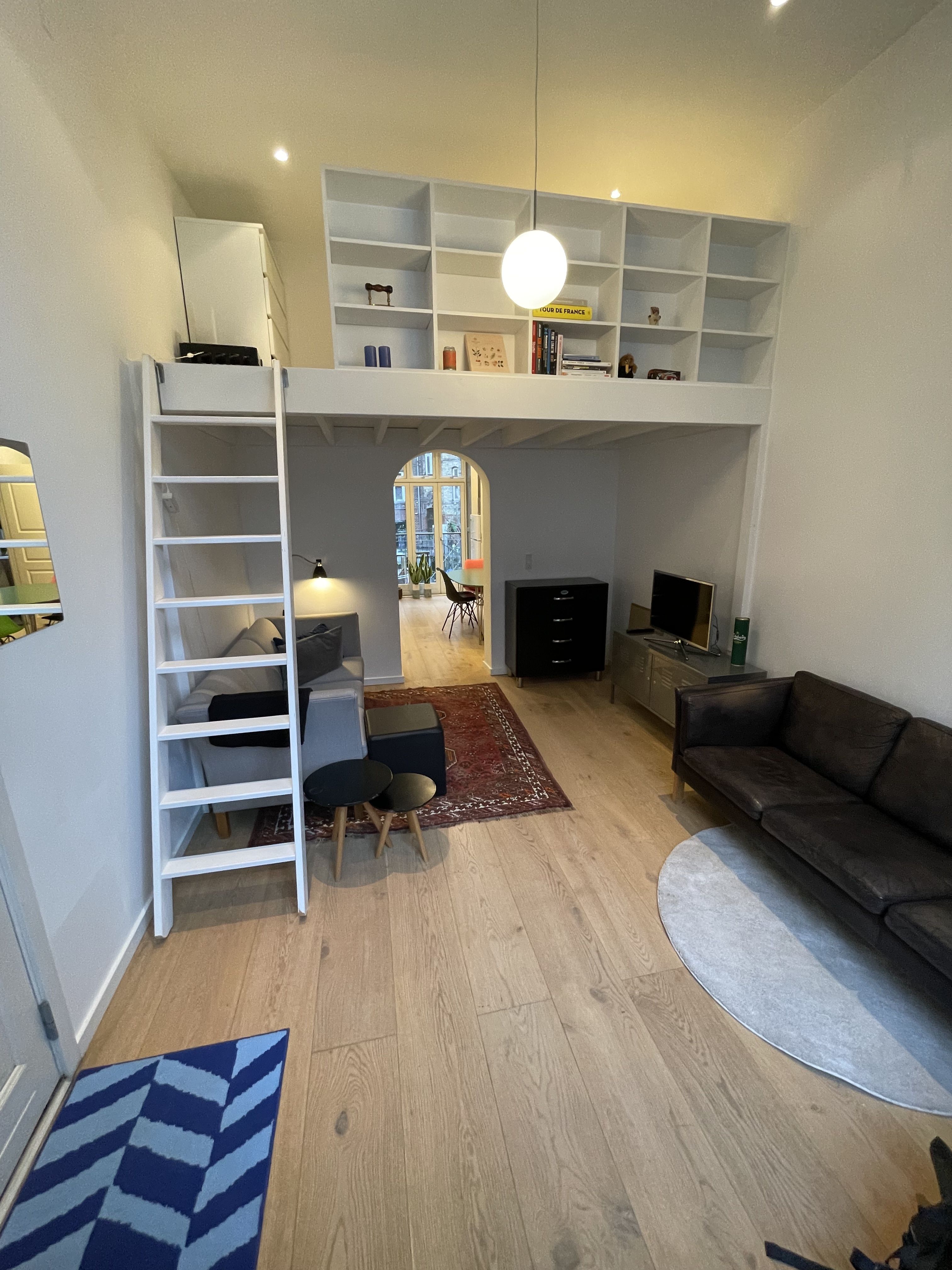 Spacious Apartment for Short-Term Rent
