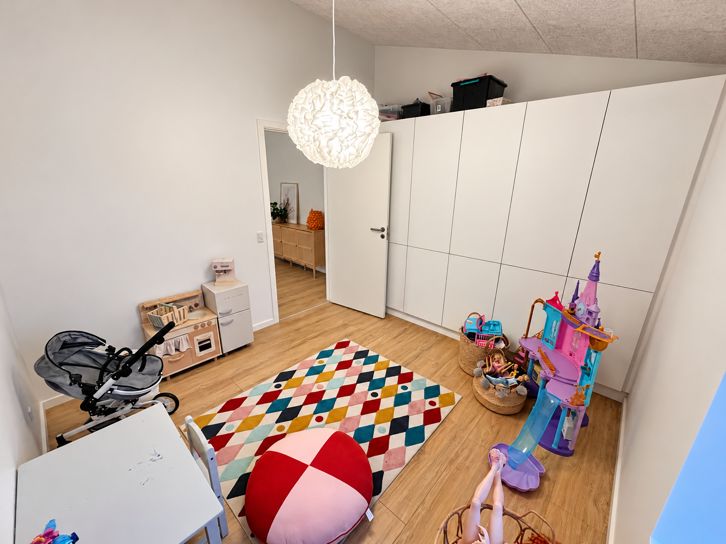 🏡 𝐓𝐢𝐥 𝐥𝐞𝐣𝐞 – 𝐍𝐲𝐨𝐩𝐟ø𝐫𝐭 𝐫æ𝐤𝐤𝐞𝐡𝐮𝐬 𝐢 𝐄𝐥𝐥𝐞𝐛æ𝐤 🏡