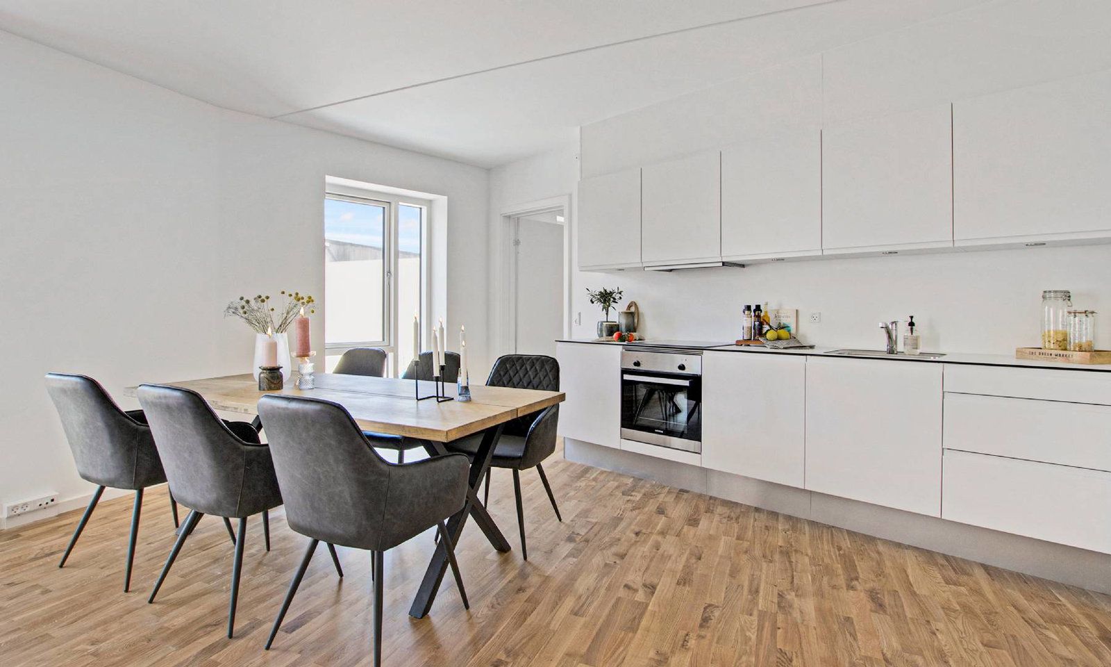 Moderne 3-værelses på 80 m² med egen altan