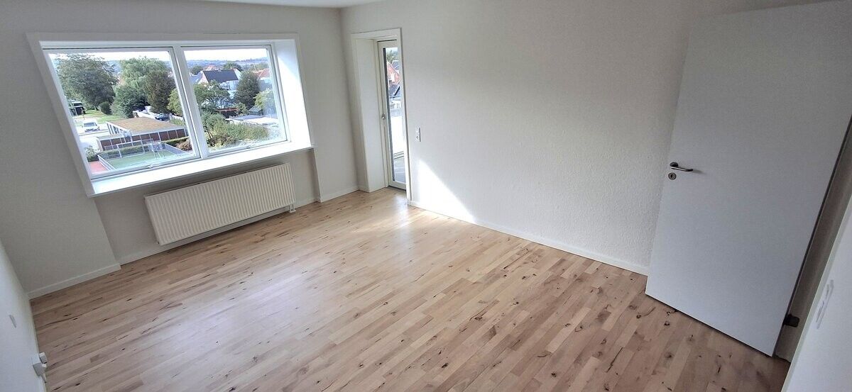 4 værelses lejlighed på Kalkværksvej i Frederikshavn udlejes