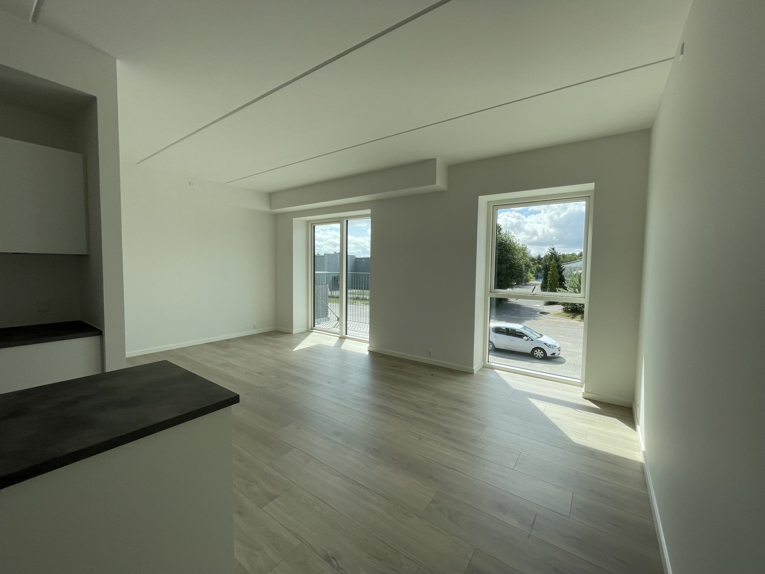 Velindrettet 3-værelses med plads, lys og terrasse